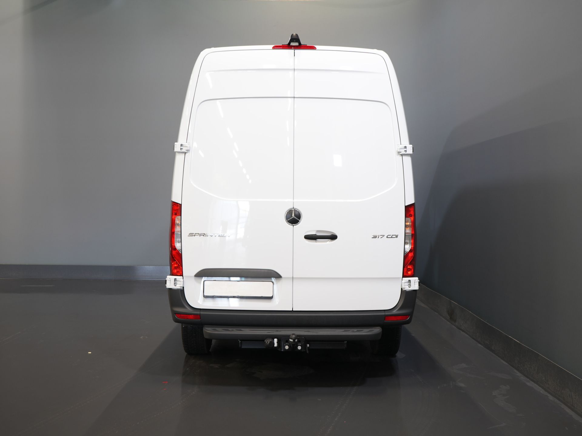 Mercedes-Benz Sprinter Bestelbus 317 1.9 CDI L2H2 Aut. BPM VRIJ! Gev.Stoel/ 270 Gr.Deuren/ Stoelverw./ Navi/ Camera/ Cruise/ Airco 5