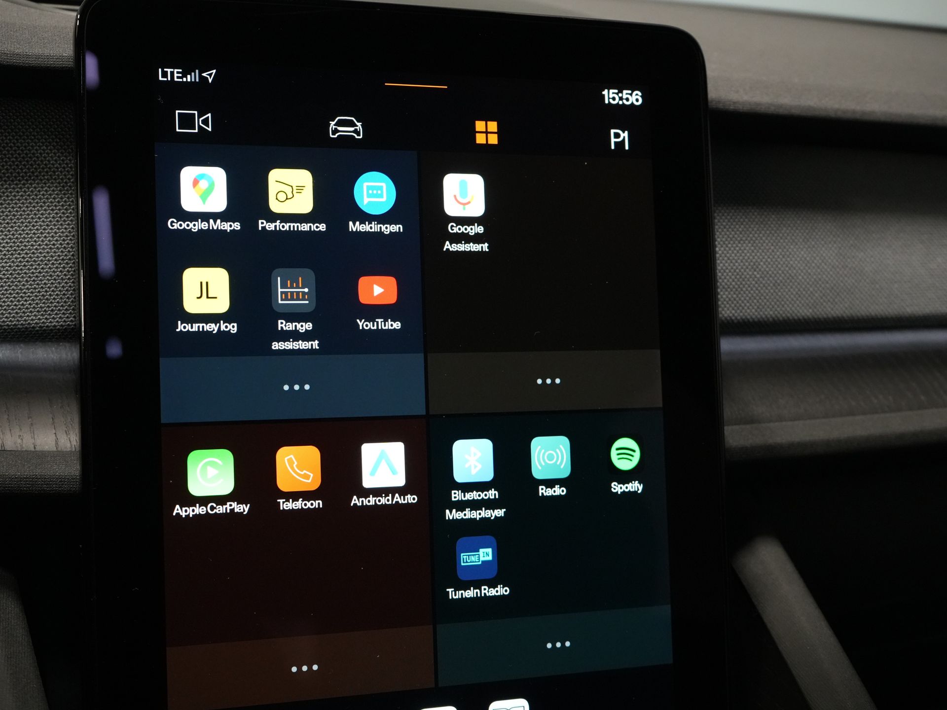 Polestar 2 Sedan Long Range 78 kWh 551 WLTP 95% SOH LED/ Adapt.Cruise/ Pano/ Stuurverw./ Stoelverw./ Memory/ Navi/ Carplay/ Climate/ Camera/ 20'' 31