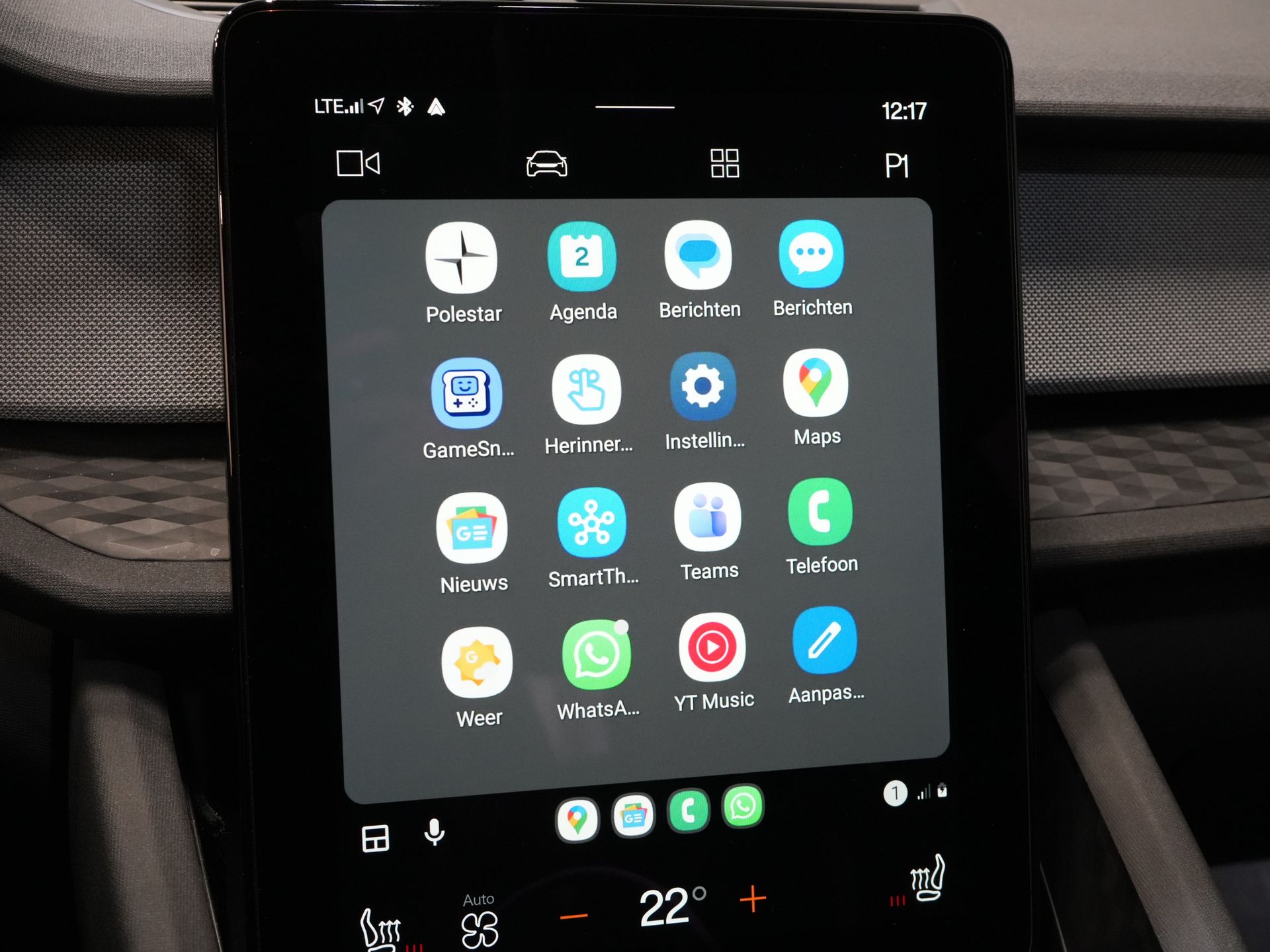 Polestar 2 Sedan Long Range 78 kWh 551 km WLTP LED/ Adapt.Cruise/ Memory/ Stoelverw./ 360 camera/ Carplay/ Navi/ Climate 30