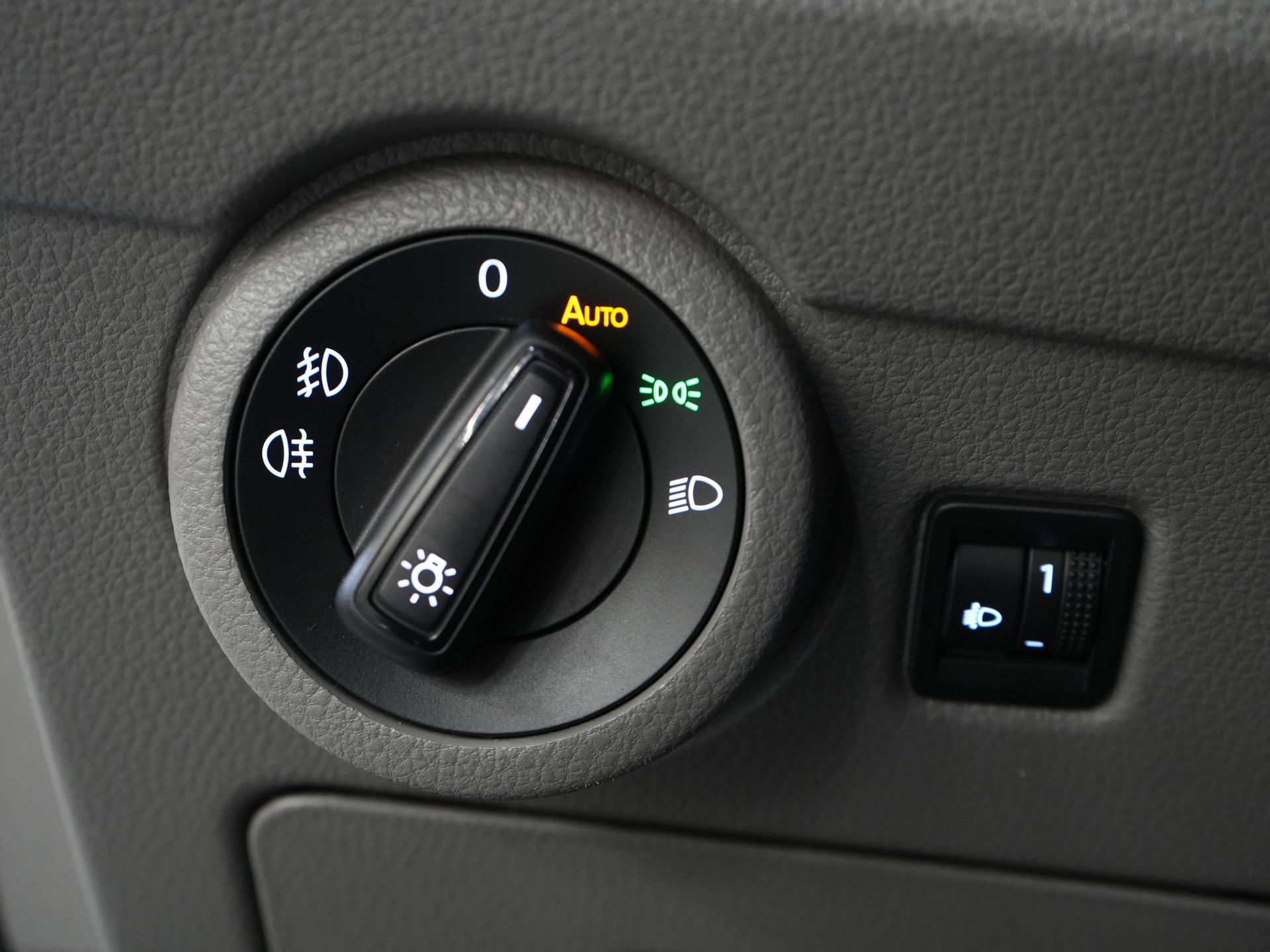 Volkswagen Transporter Bestelbus T6.1 2.0 TDI 150 pk DSG Aut. L2 BPM VRIJ! 2xSchuifdeur/ Carplay/ Camera/ Cruise/ PDC/ Airco 16