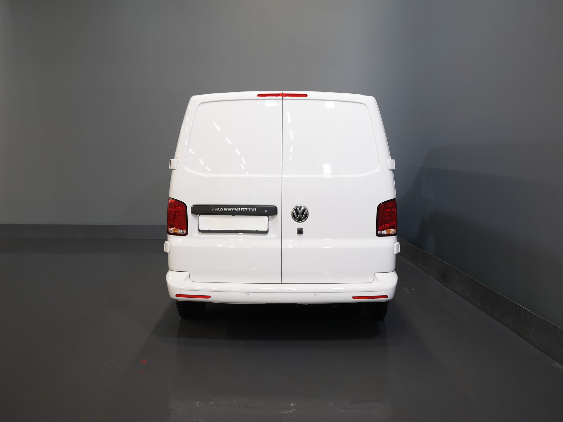 Volkswagen Transporter Bestelbus T6.1 2.0 TDI 150 pk DSG Aut. L2 BPM VRIJ! 2xSchuifdeur/ Carplay/ Camera/ Cruise/ PDC/ Airco 5