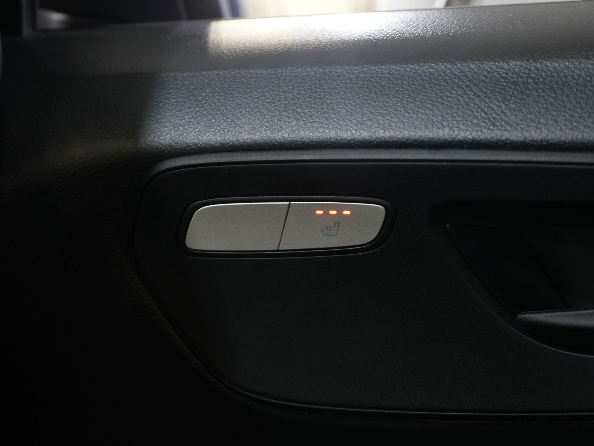 Mercedes-Benz Vito Bestelbus 116 CDI Aut. L3 DC Dubbel Cabine BPM VRIJ! 6 Pers./ 2xSchuifdeur/ LED/ Stoelverw./ 270Gr. Deuren/ Carplay/ Camera/ Cruise/ Trekh 20