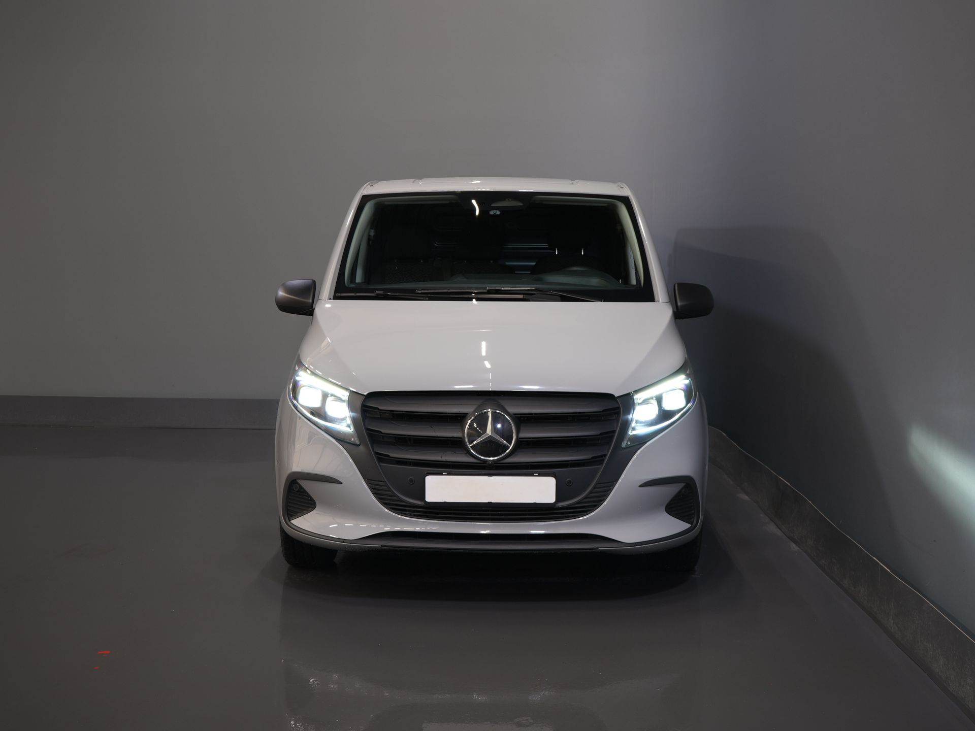 Mercedes-Benz Vito Bestelbus 116 CDI Aut. L2 BPM VRIJ! LED/ Stoelverw./ 270Gr.Deuren/ Camera/ Cruise/ PDC/ Trekhaak 6