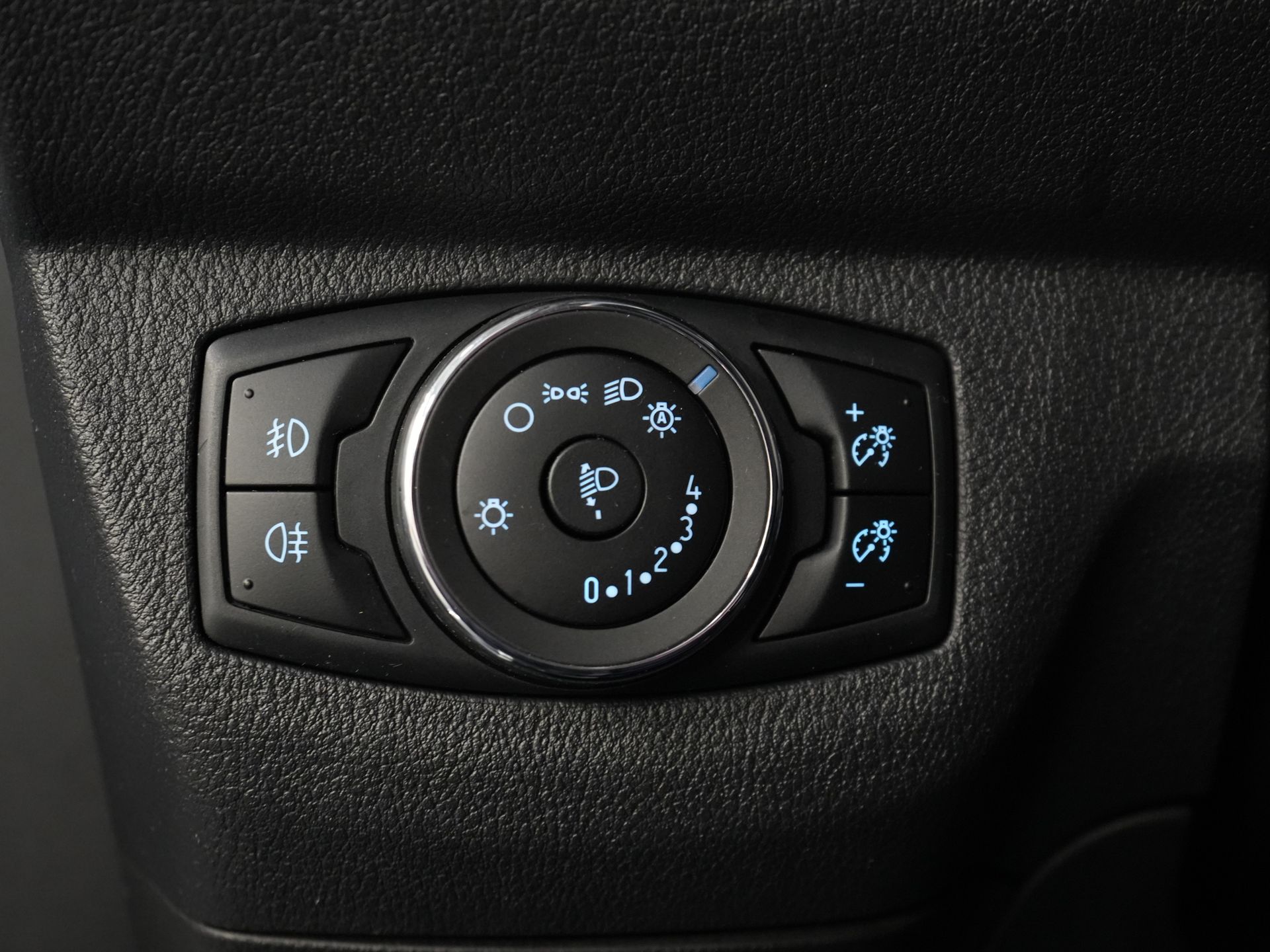 Ford Transit Courier Bestelbus 1.0 EcoBoost Limited BENZINE BPM VRIJ! Carplay/ Camera/ Climate/ Cruise/ PDC/ LMV/ DAB 16