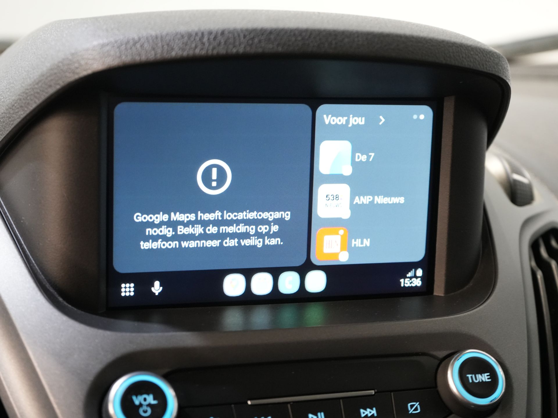 Ford Transit Courier Bestelbus 1.0 EcoBoost Limited BENZINE BPM VRIJ! Carplay/ Camera/ Climate/ Cruise/ PDC/ LMV/ DAB 21