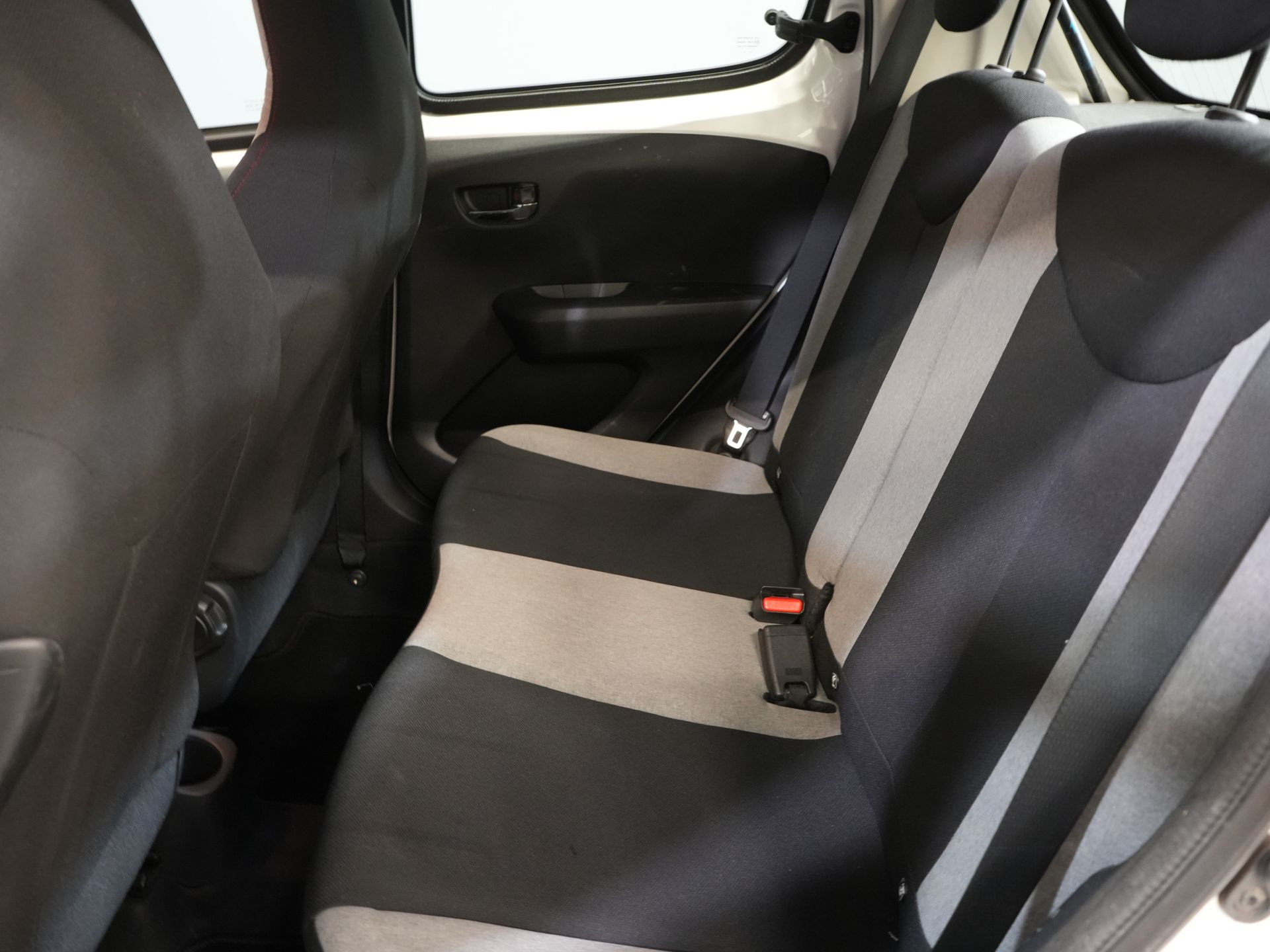 Citroën C1 Hatchback 1.0 e-VTi Shine ZEER NETTE AUTO/ NL Auto/ Weinig Km/ Navi/ LMV/ Airco/ Camera 15