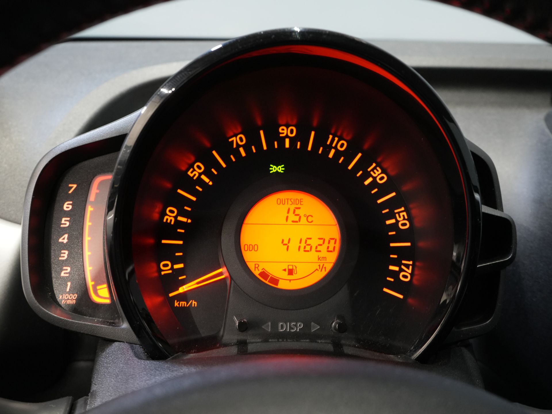 Citroën C1 Hatchback 1.0 e-VTi Shine ZEER NETTE AUTO/ NL Auto/ Weinig Km/ Navi/ LMV/ Airco/ Camera 18