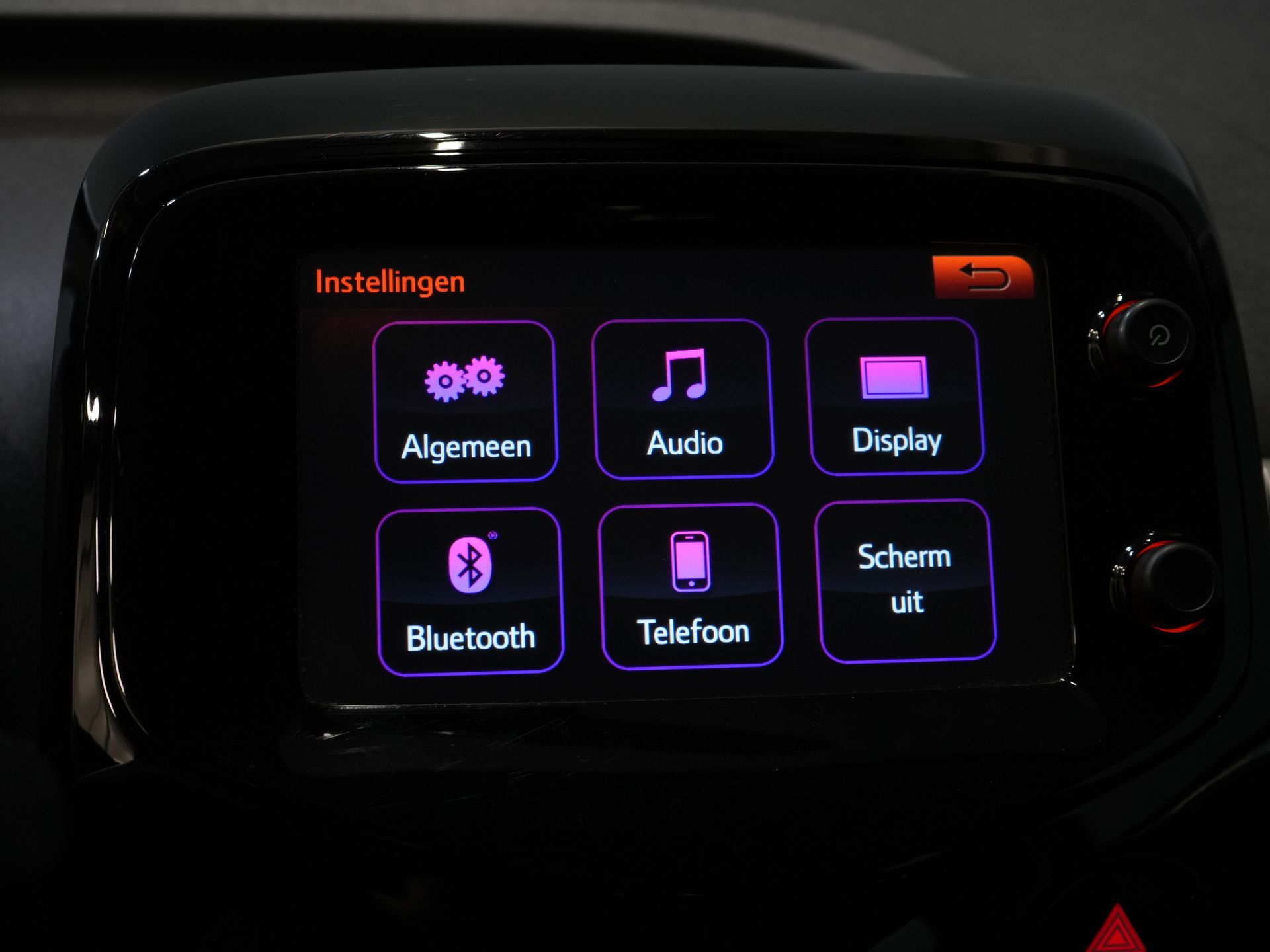 Citroën C1 Hatchback 1.0 e-VTi Shine ZEER NETTE AUTO/ NL Auto/ Weinig Km/ Navi/ LMV/ Airco/ Camera 22