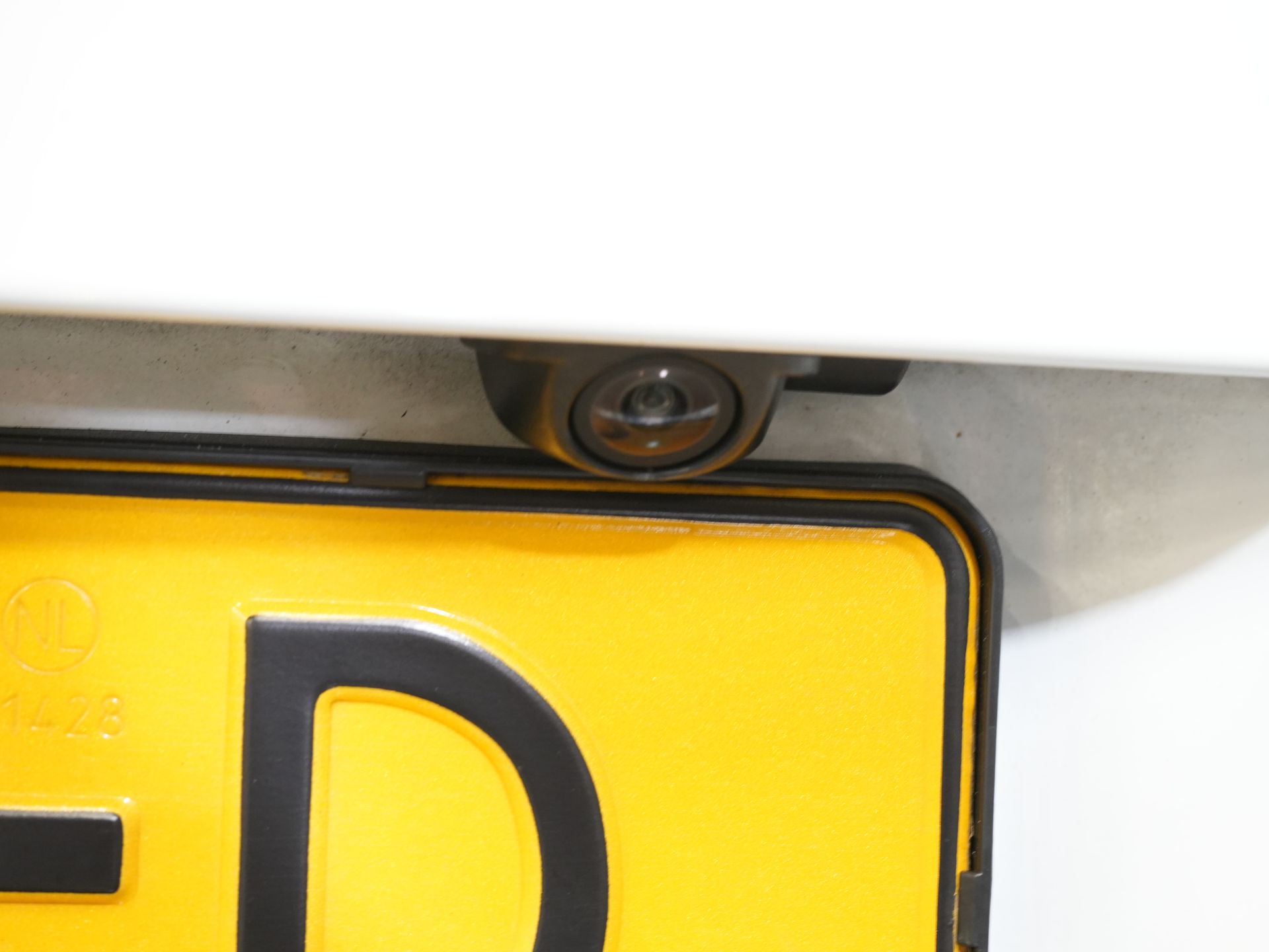 Ford Transit Courier Bestelbus 1.0 EcoBoost 100pk Limited BENZINE BPM VRIJ! Carplay/ Camera/ Climate/ Cruise/ PDC/ LMV/ DAB 15