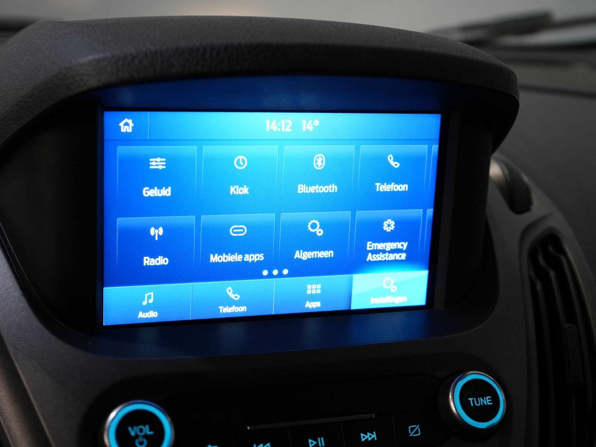 Ford Transit Courier Bestelbus 1.0 EcoBoost 100pk Limited BENZINE BPM VRIJ! Carplay/ Camera/ Climate/ Cruise/ PDC/ LMV/ DAB 22