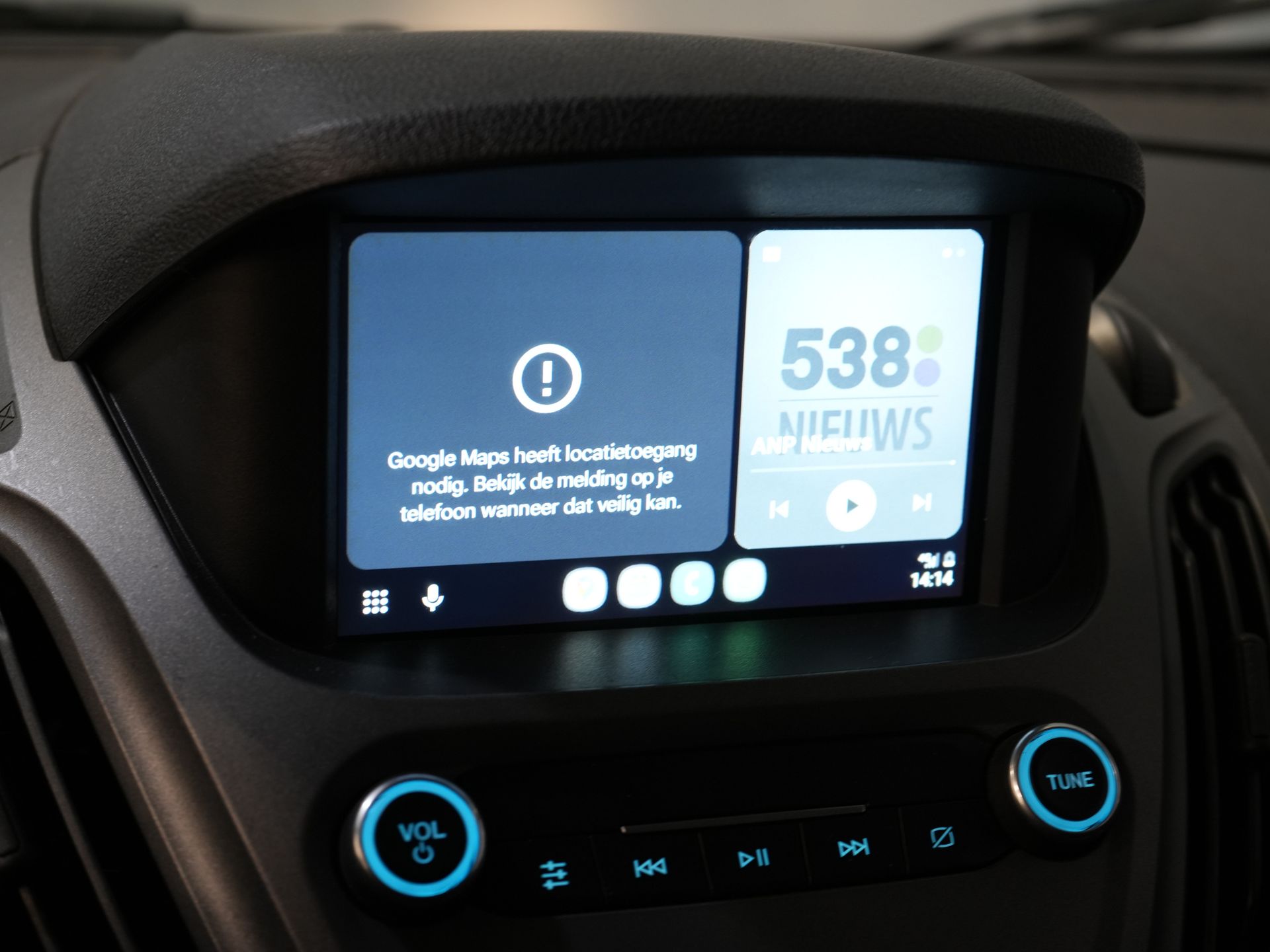 Ford Transit Courier Bestelbus 1.0 EcoBoost 100pk Limited BENZINE BPM VRIJ! Carplay/ Camera/ Climate/ Cruise/ PDC/ LMV/ DAB 23