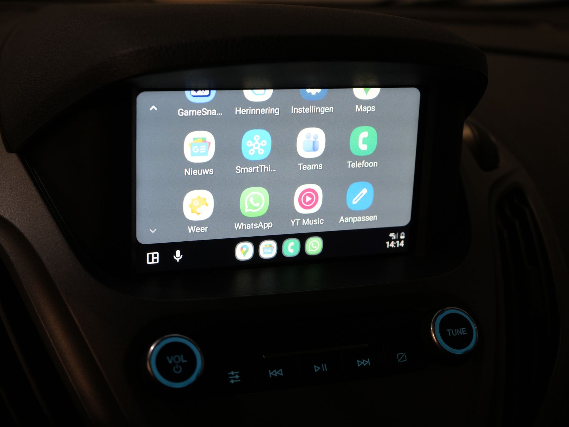 Ford Transit Courier Bestelbus 1.0 EcoBoost 100pk Limited BENZINE BPM VRIJ! Carplay/ Camera/ Climate/ Cruise/ PDC/ LMV/ DAB 24