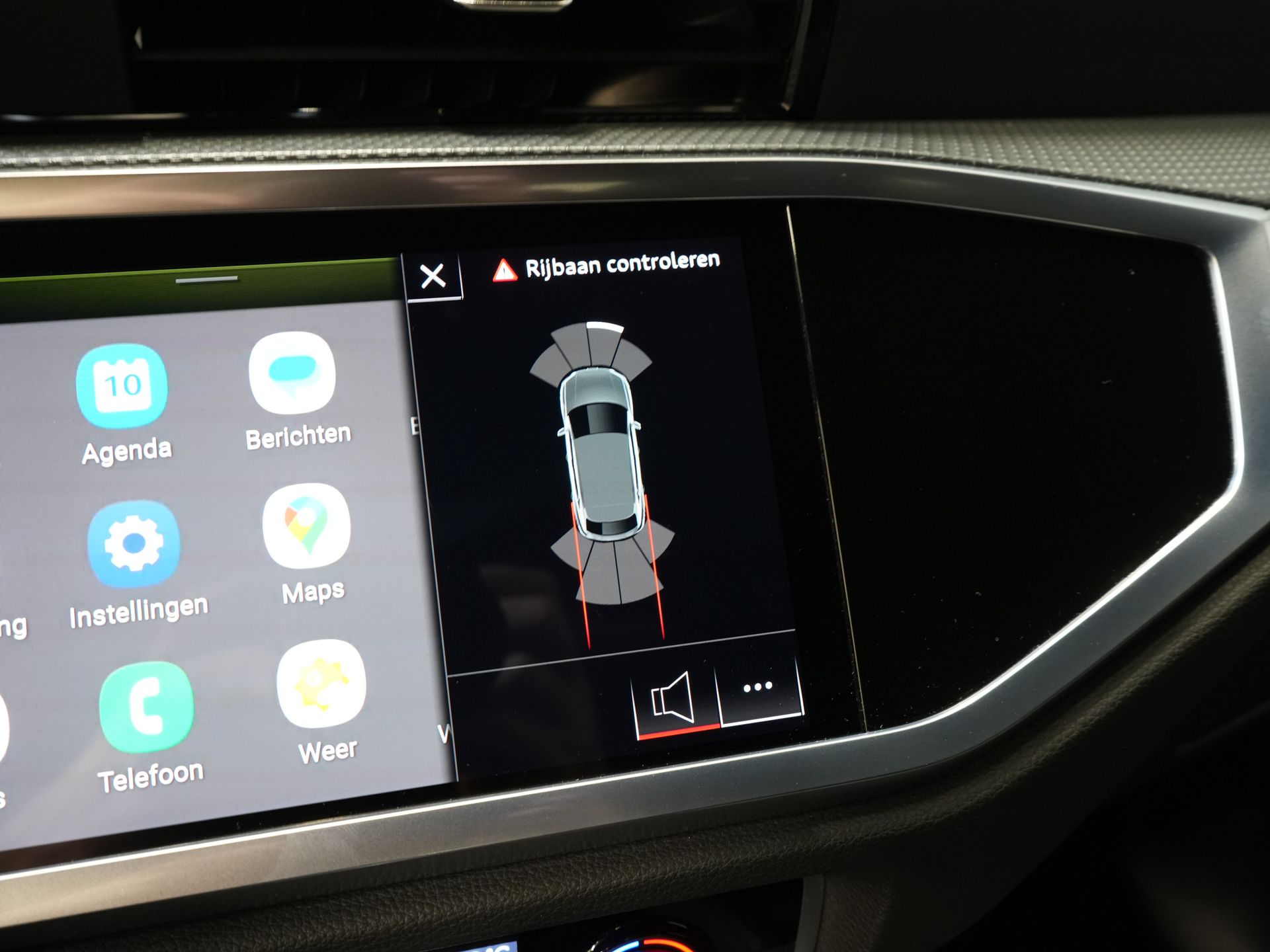 Audi Q3 Sportback SUV 45 TFSI E-Tron 245 pk S-Line Virtual Cockpit/ Pano/ Carplay/ Stoelverw./ PDC/ Trekhaak 36