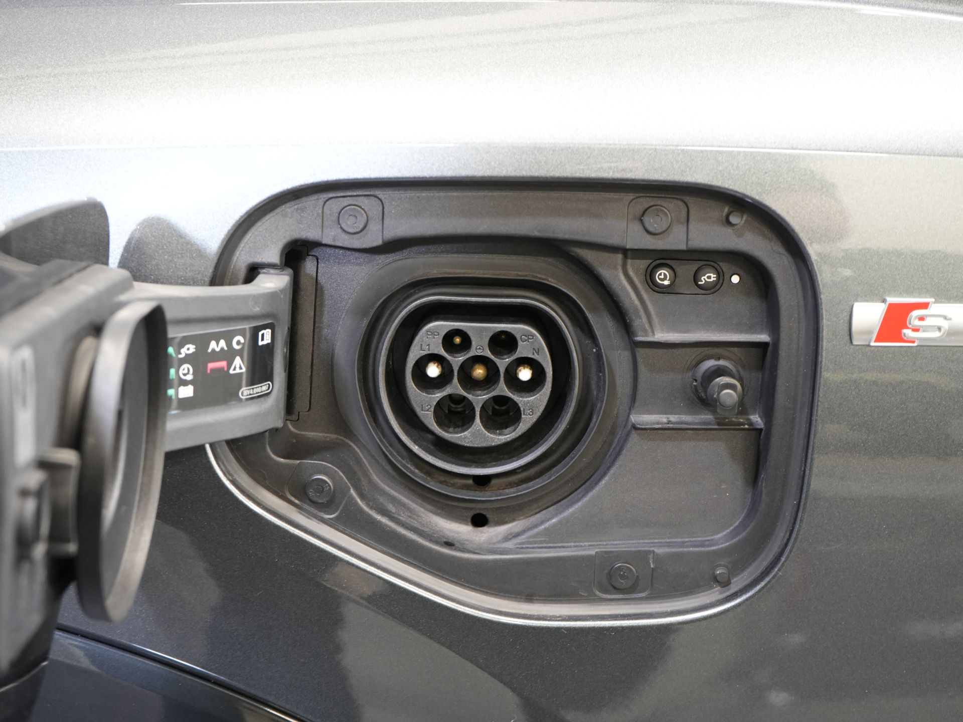 Audi Q3 Sportback SUV 45 TFSI E-Tron 245 pk S-Line Virtual Cockpit/ Pano/ Carplay/ Stoelverw./ PDC/ Trekhaak 37