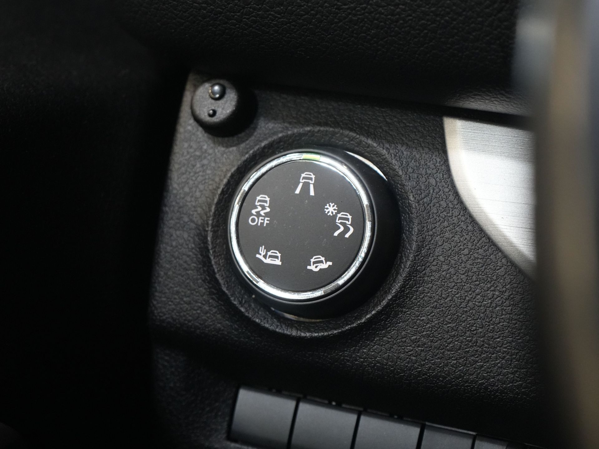 Opel Vivaro-e Personenvervoer 75 kWh 330km WLTP (DEMO) € 33.812,- incl. BTW Pano/ Elek.Schuifdeuren/ Massage Stoelen/ Leder/ Xenon/ Standkachel/ Head Up/ Klas 23