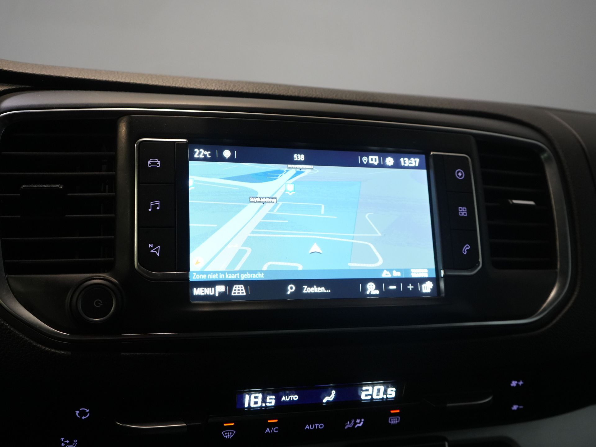 Opel Vivaro-e Personenvervoer 75 kWh 330km WLTP (DEMO) € 33.812,- incl. BTW Pano/ Elek.Schuifdeuren/ Massage Stoelen/ Leder/ Xenon/ Standkachel/ Head Up/ Klas 31