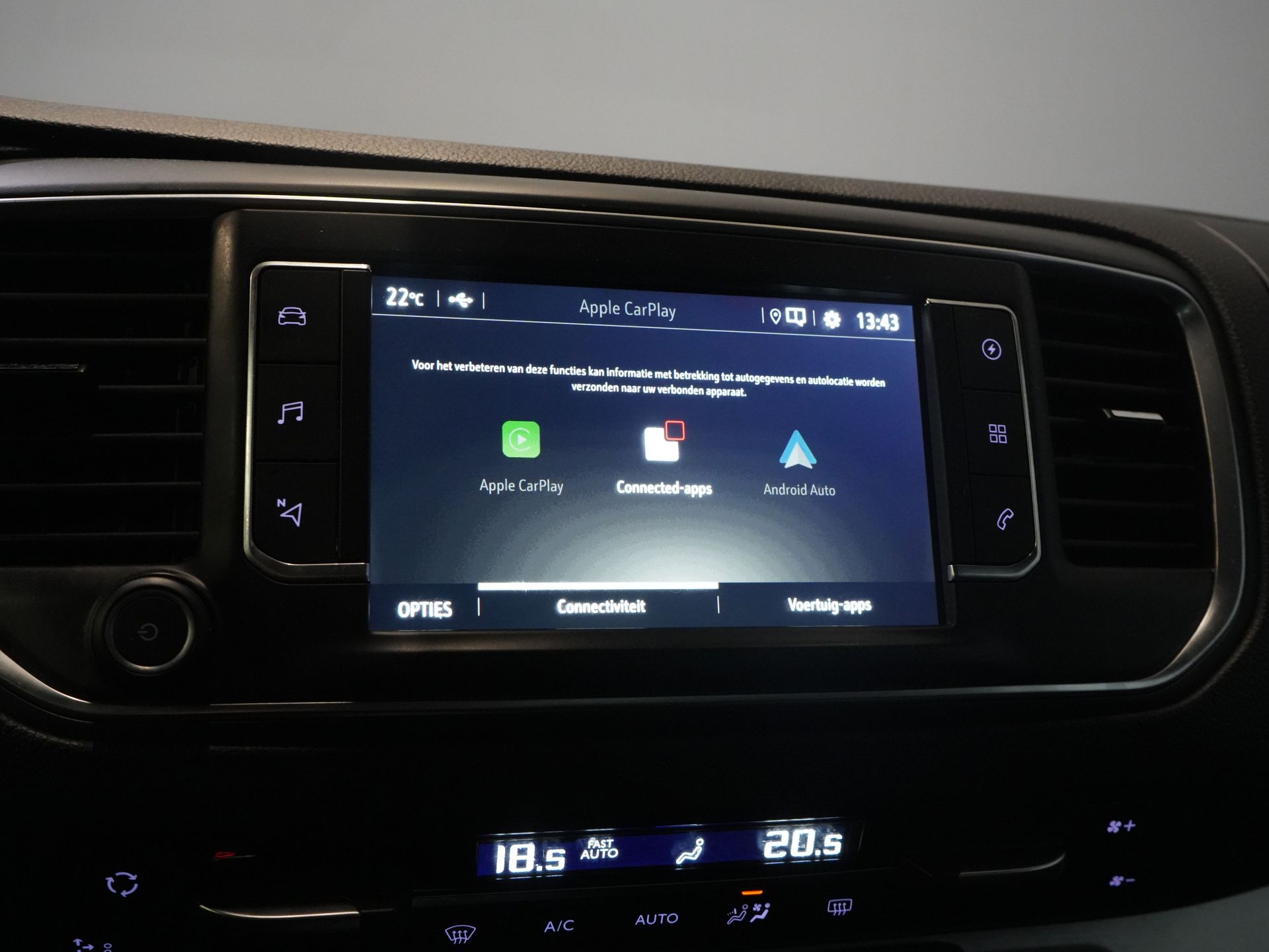 Opel Vivaro-e Personenvervoer 75 kWh 330km WLTP (DEMO) € 33.812,- incl. BTW Pano/ Elek.Schuifdeuren/ Massage Stoelen/ Leder/ Xenon/ Standkachel/ Head Up/ Klas 33