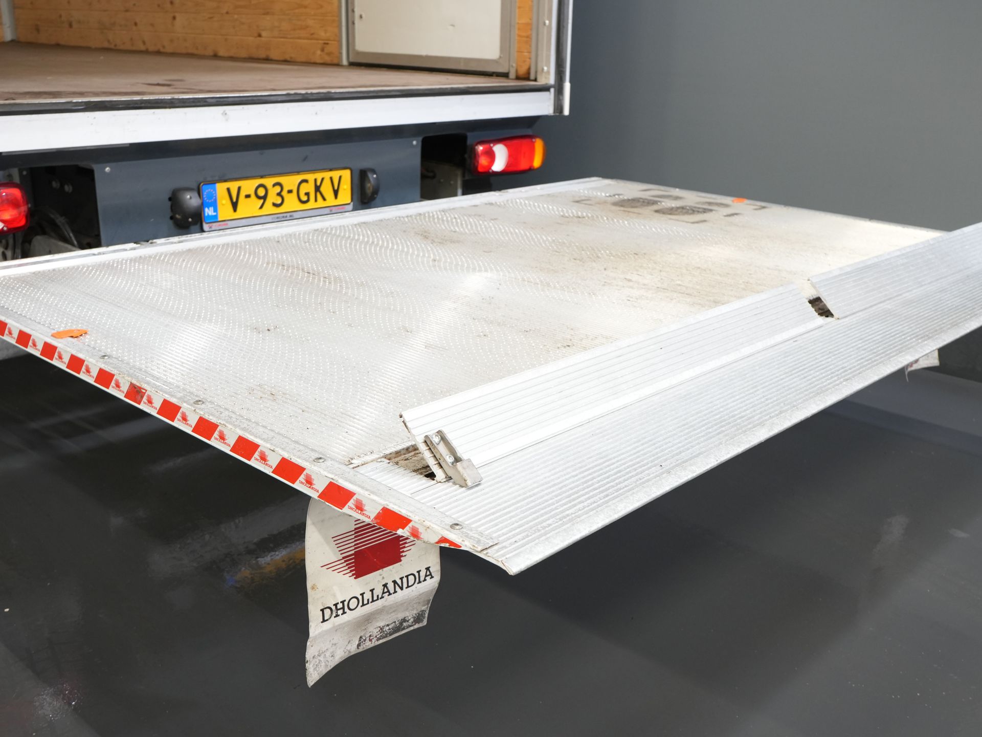 Renault Master Bakwagen T35 2.3 dCi 165 pk Bakwagen 420x215x233 Laadklep/ Zijdeur/ Meubelbak/ Spoiler/ Cruise/ Airco 15