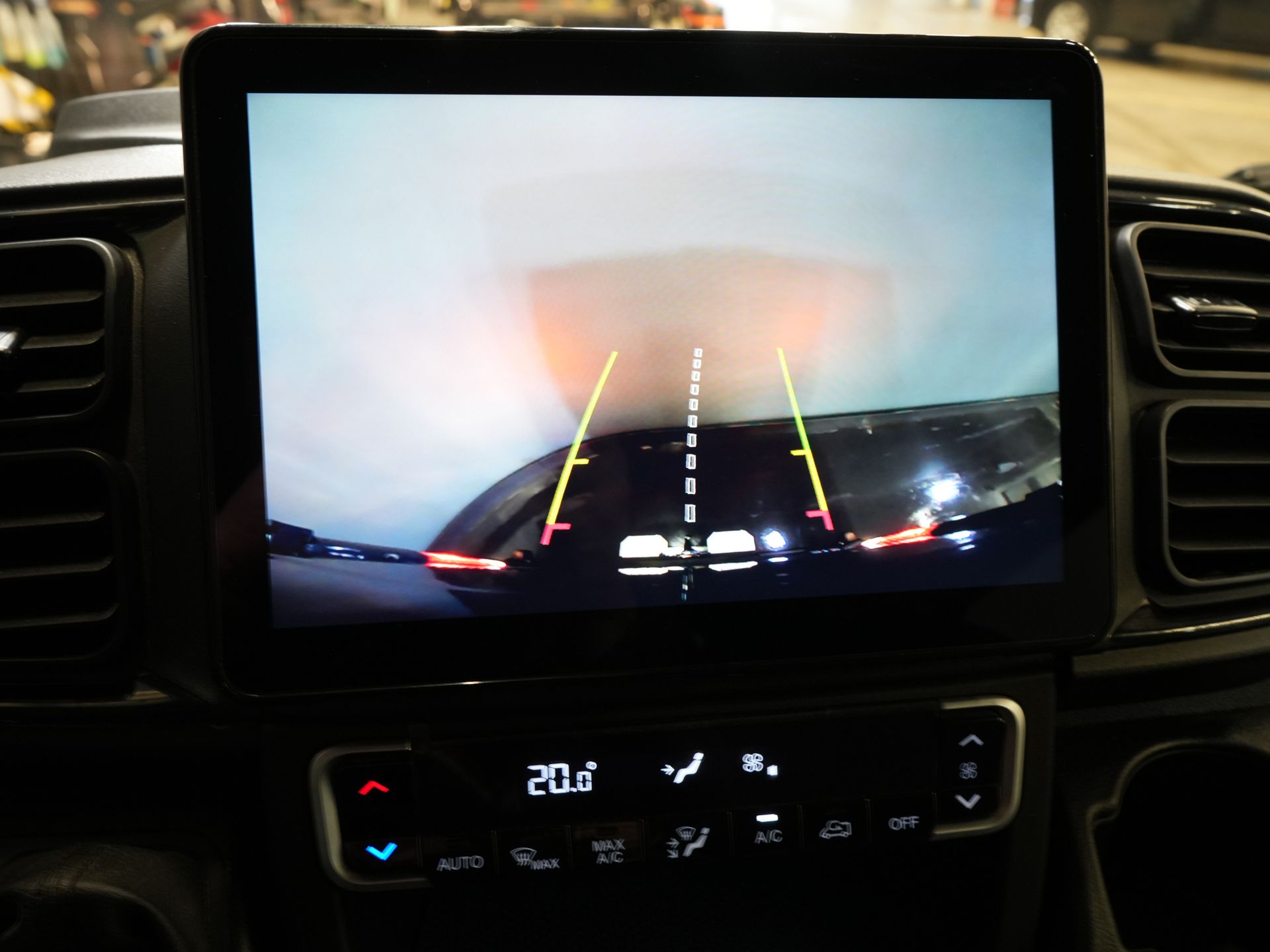 Fiat Ducato Bestelbus 2.2 MJ 180 pk Aut. L3H2 DC Dubbel Cabine BPM VRIJ! 6 Pers./ 2x Schuifdeur/ Climate/ 2.5t Trekverm./ Cruise/ Camera/ Trekhaak 32