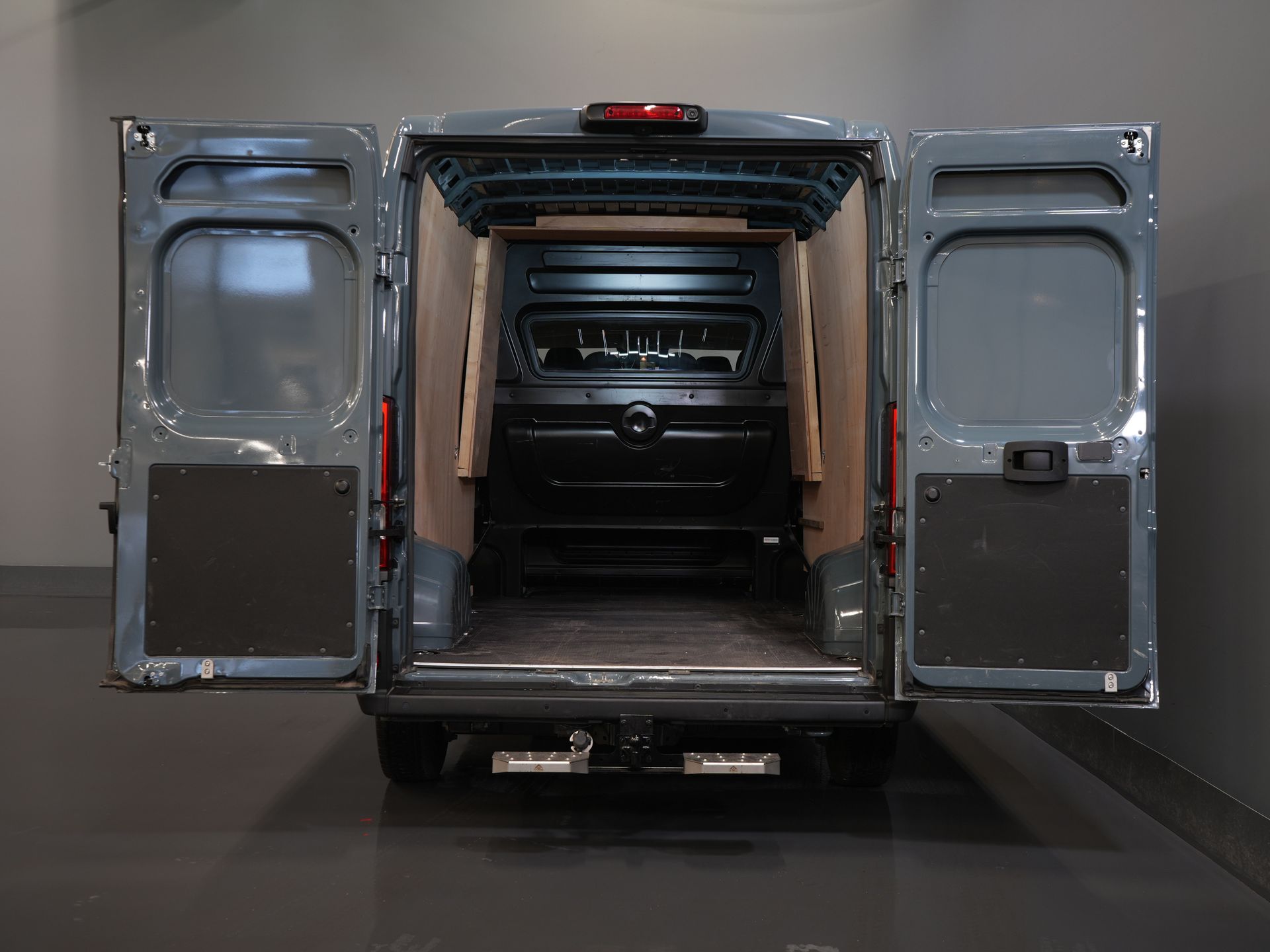 Fiat Ducato Bestelbus 2.2 MJ 180 pk Aut. L3H2 DC Dubbel Cabine BPM VRIJ! 6 Pers./ 2x Schuifdeur/ Climate/ 2.5t Trekverm./ Cruise/ Camera/ Trekhaak 4