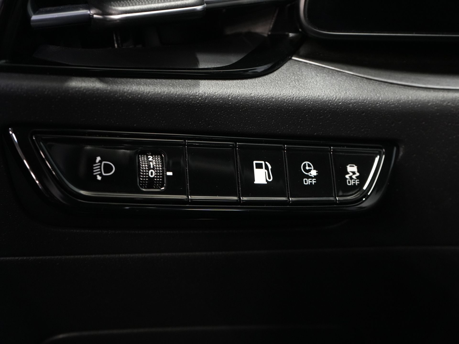 Kia Niro SUV 1.6 GDi 185 pk PHEV Dynamic LED/ Adapt. Cruise/ Elek.Stoelen/ Carplay/ VC/ Afn. Trekhaak/ Navi/ Stuurverw./ Stoelverw. 19