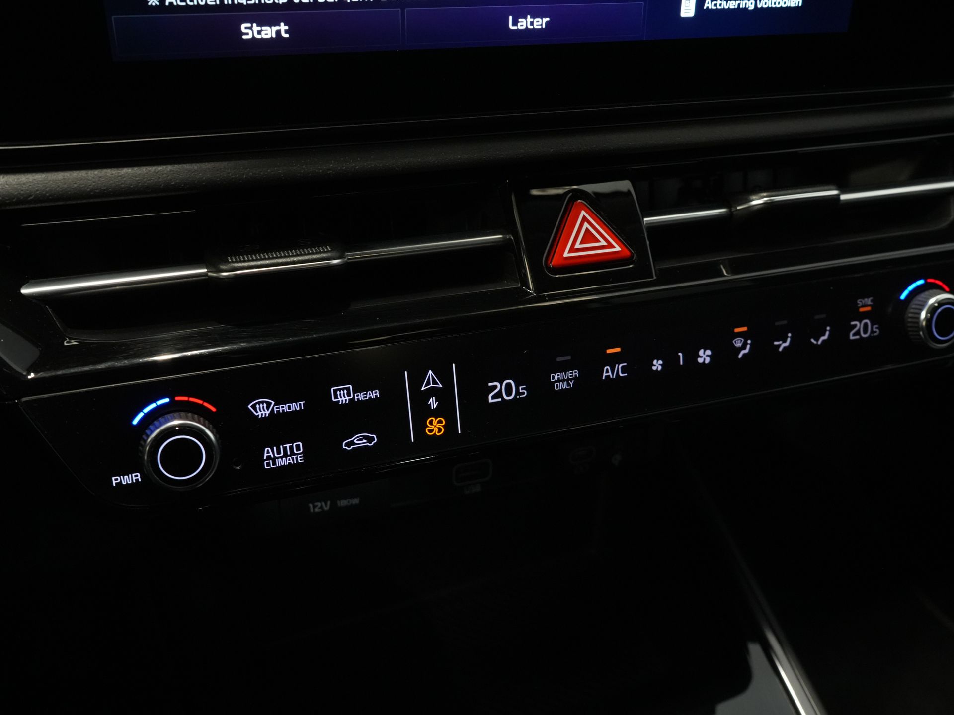 Kia Niro SUV 1.6 GDi 185 pk PHEV Dynamic LED/ Adapt. Cruise/ Elek.Stoelen/ Carplay/ VC/ Afn. Trekhaak/ Navi/ Stuurverw./ Stoelverw. 24