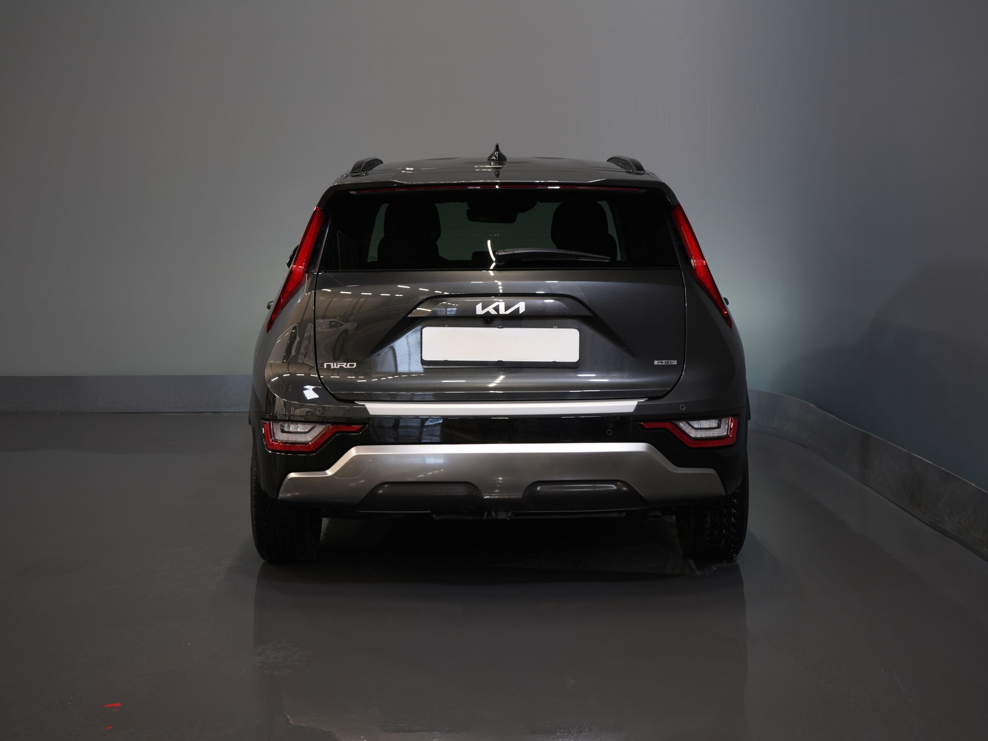 Kia Niro SUV 1.6 GDi 185 pk PHEV Dynamic LED/ Adapt. Cruise/ Elek.Stoelen/ Carplay/ VC/ Afn. Trekhaak/ Navi/ Stuurverw./ Stoelverw. 5