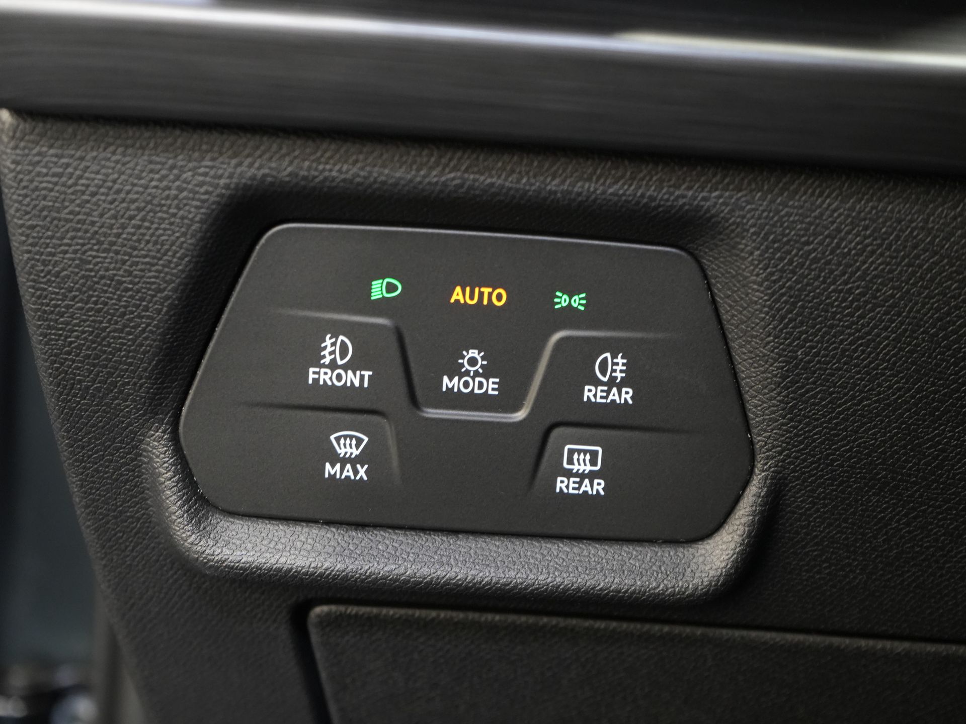 CUPRA Formentor SUV 1.4 e-Hybrid 245 pk VZ Copper Edition Matrix/ Trekhaak/ Adapt.Cruise/ Stoelverw./ Stuurverw./ Navi/ Camera/ Climate 18