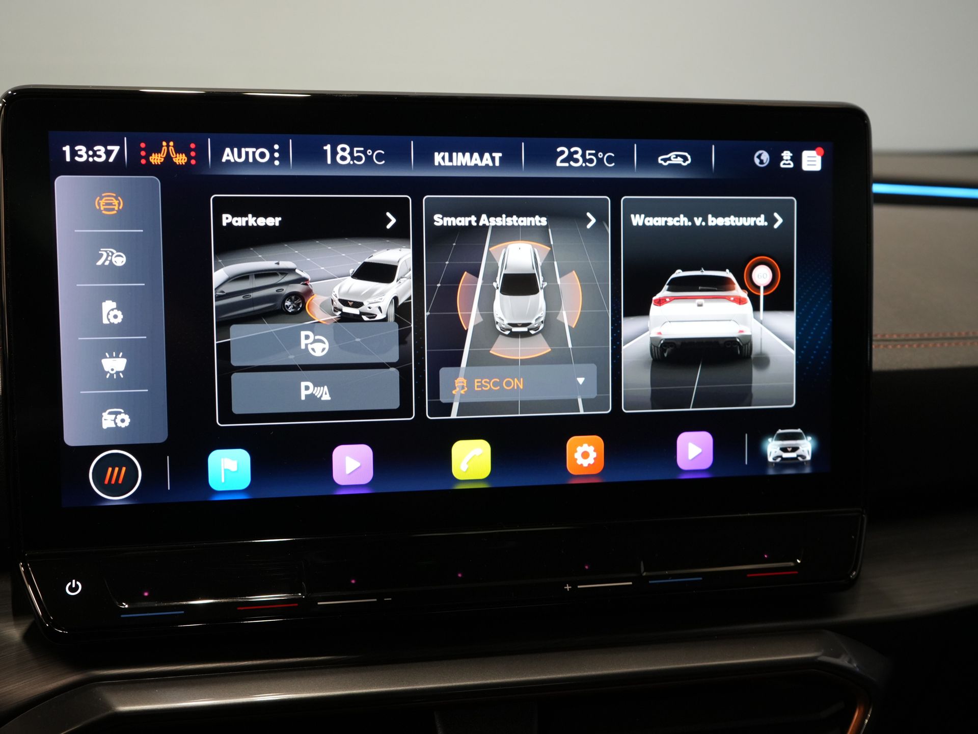 CUPRA Formentor SUV 1.4 e-Hybrid 245 pk VZ Copper Edition Matrix/ Trekhaak/ Adapt.Cruise/ Stoelverw./ Stuurverw./ Navi/ Camera/ Climate 29