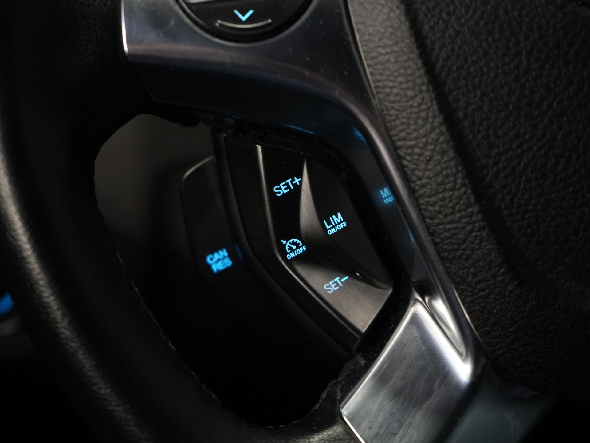 Ford Transit Connect Bestelbus 1.5 TDCI 100 pk Trend L2 BPM VRIJ! DB Riem V.V/ Carplay/ Camera/ Airco/ Navi/ PDC/ Trekhaak 19