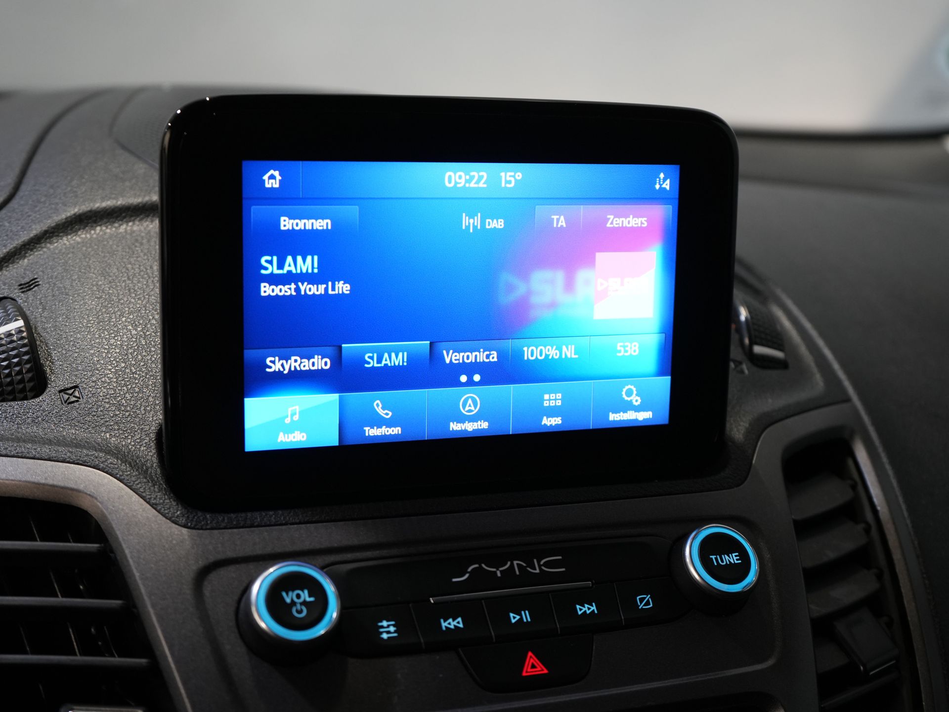 Ford Transit Connect Bestelbus 1.5 TDCI 100 pk Trend L2 BPM VRIJ! DB Riem V.V/ Carplay/ Camera/ Airco/ Navi/ PDC/ Trekhaak 23