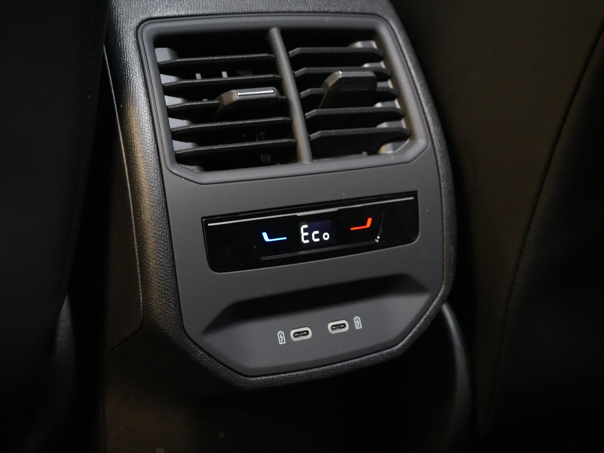 CUPRA Formentor SUV 1.4 TSI e-Hybrid LED/ Adapt. Cruise/ 19