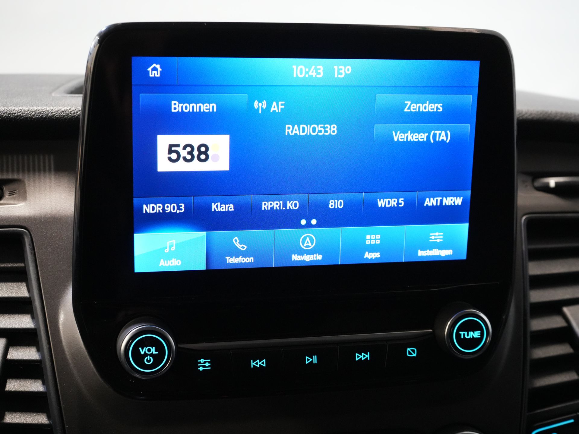 Ford Transit Custom Bestelbus 2.0 TDCI 130 pk BPM VRIJ! Sortimo/ Standkachel/ Stoelverw./ Carplay/ Camera/ Navi/ Cruise 23