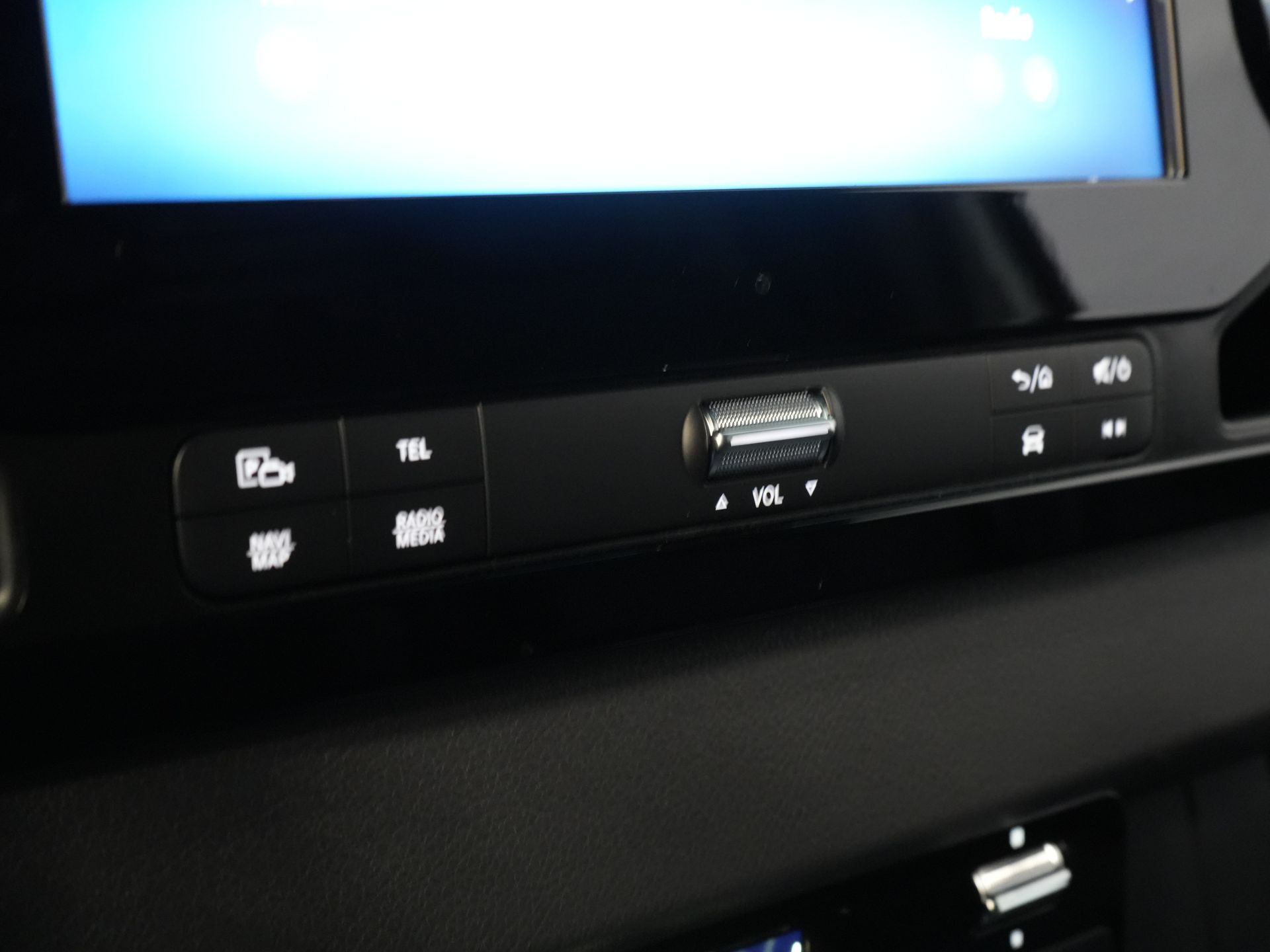 Mercedes-Benz Sprinter Bestelbus 317 Aut. L2H2 BPM VRIJ! LED/ 270 Gr.Deuren/ Gev.Stoel/ Stoelverw./ Navi/ Camera/ PDC/ Betimmerd/ Cruise 21