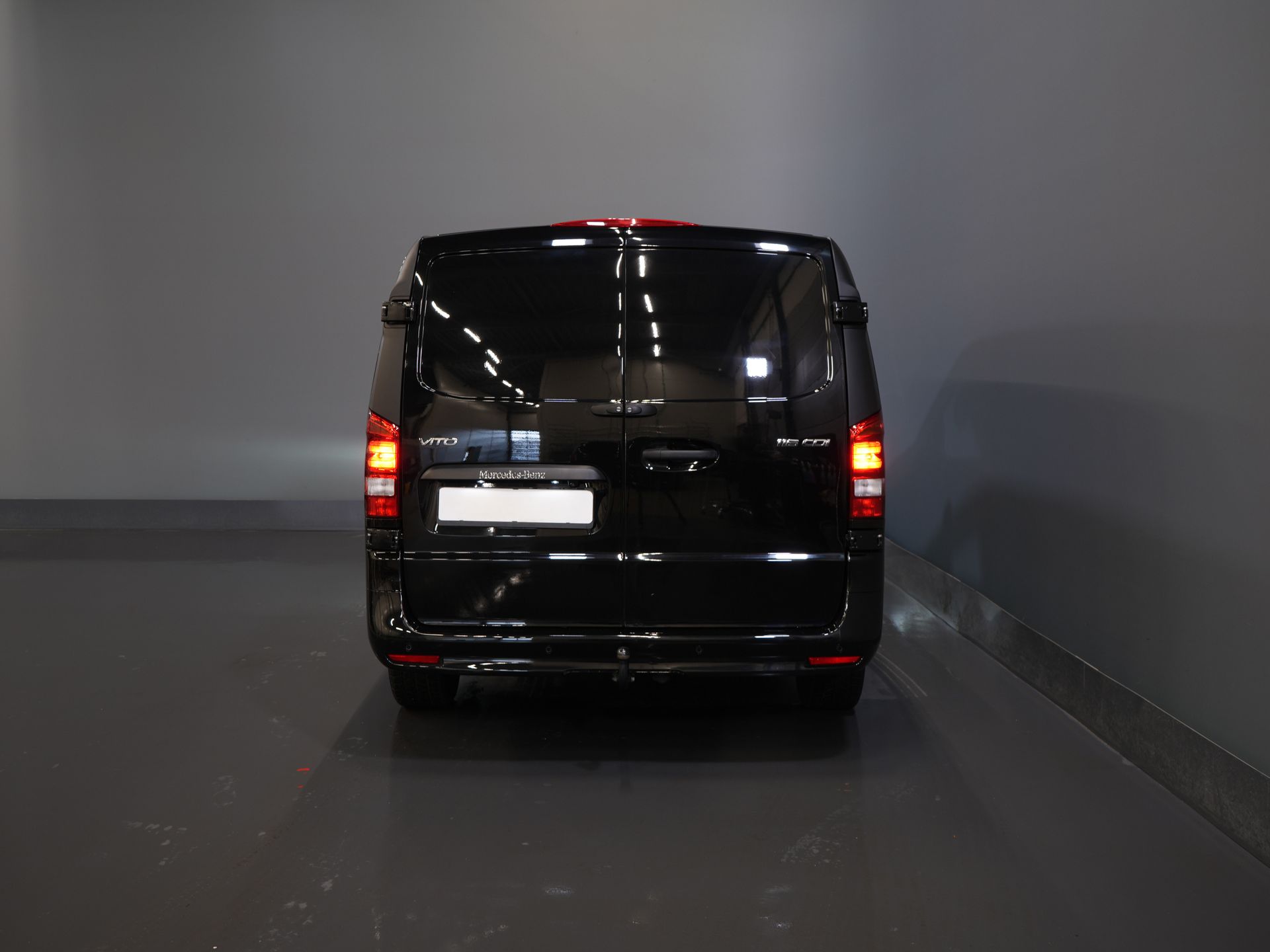 Mercedes-Benz Vito Bestelbus 116 CDI Aut. L2 BPM VRIJ! LED/ Carplay/ 270Gr.Deuren/ Stoelverw./ Navi/ Camera/ Cruise/ PDC/ Trekhaak 5