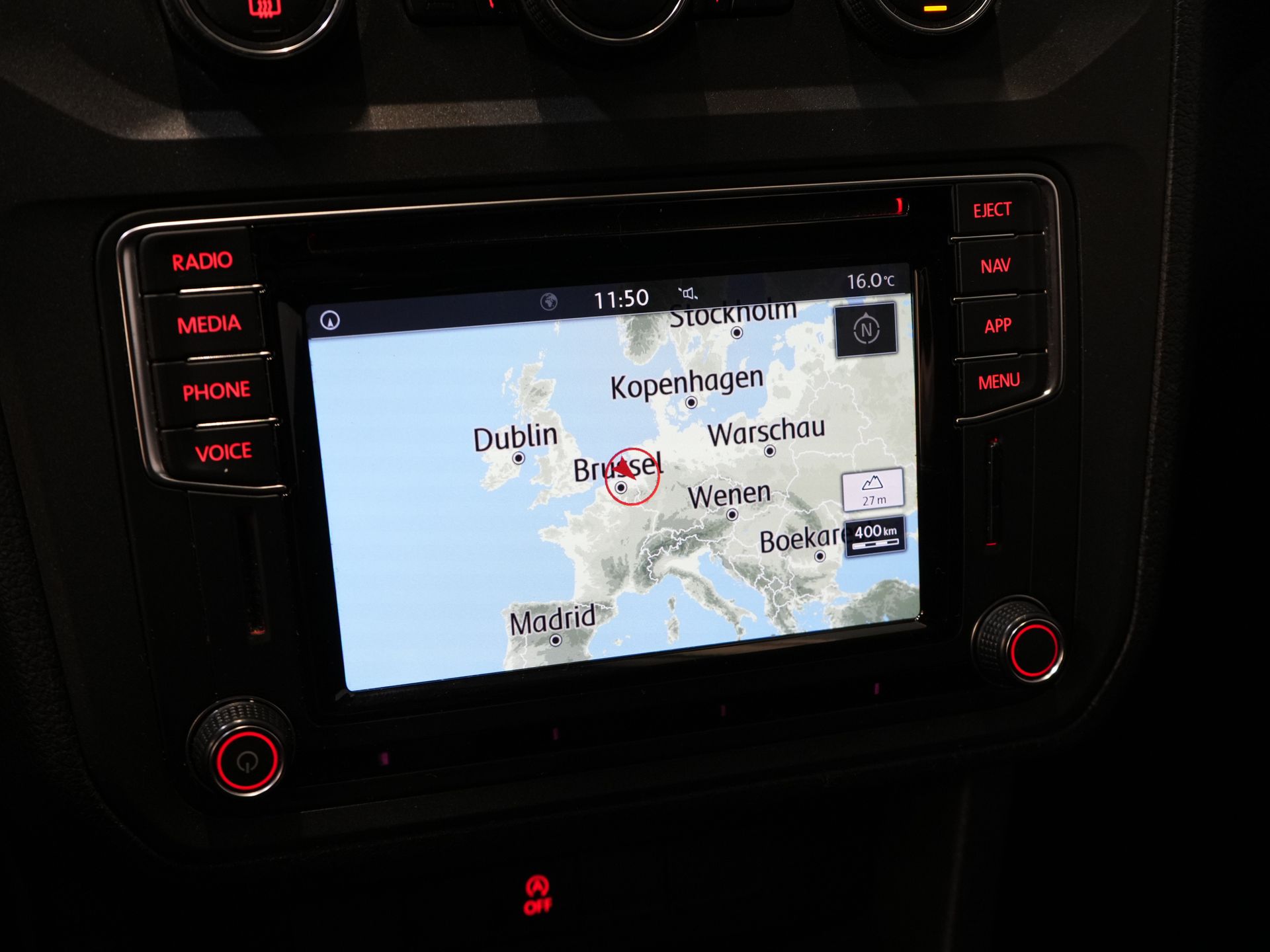 Volkswagen Caddy Bestelbus 2.0 TDI 100 pk C-Edition DSG Aut. BPM VRIJ! Bi-Xenon/ Adapt. Cruise/ Leder/ Climate/ Alarm III/ Carplay/ Stoelverw./ Roofrails/  23