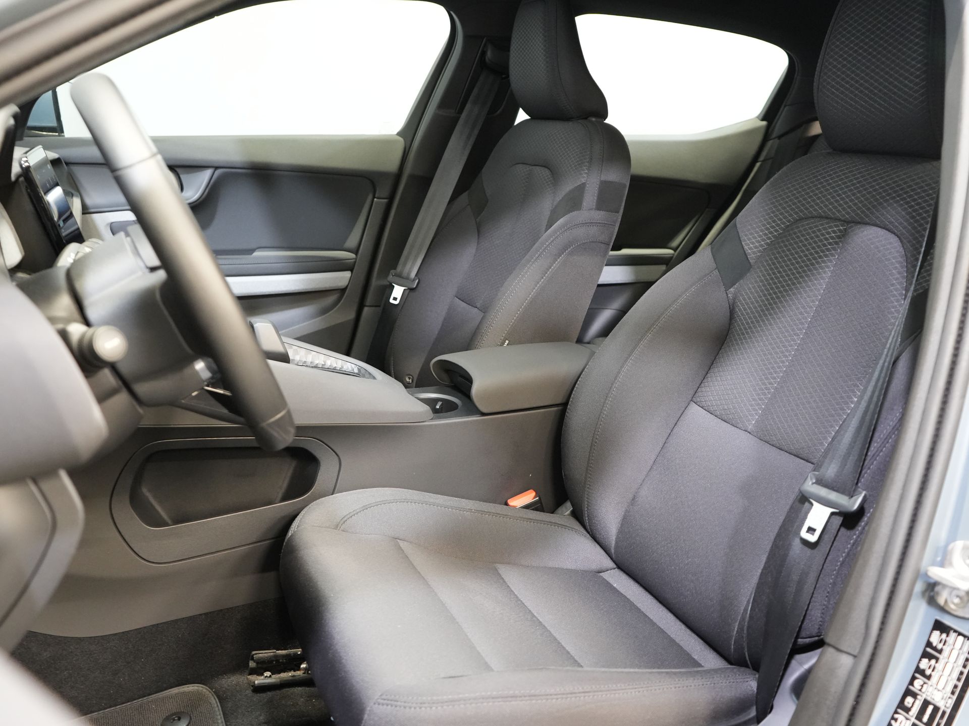 Polestar 2 Sedan Long Range 78 kWh 551 km WLTP 94% SOH LED/ Adapt.Cruise/ Memory/ Stoelverw./ Carplay/ Navi/ Climate 11