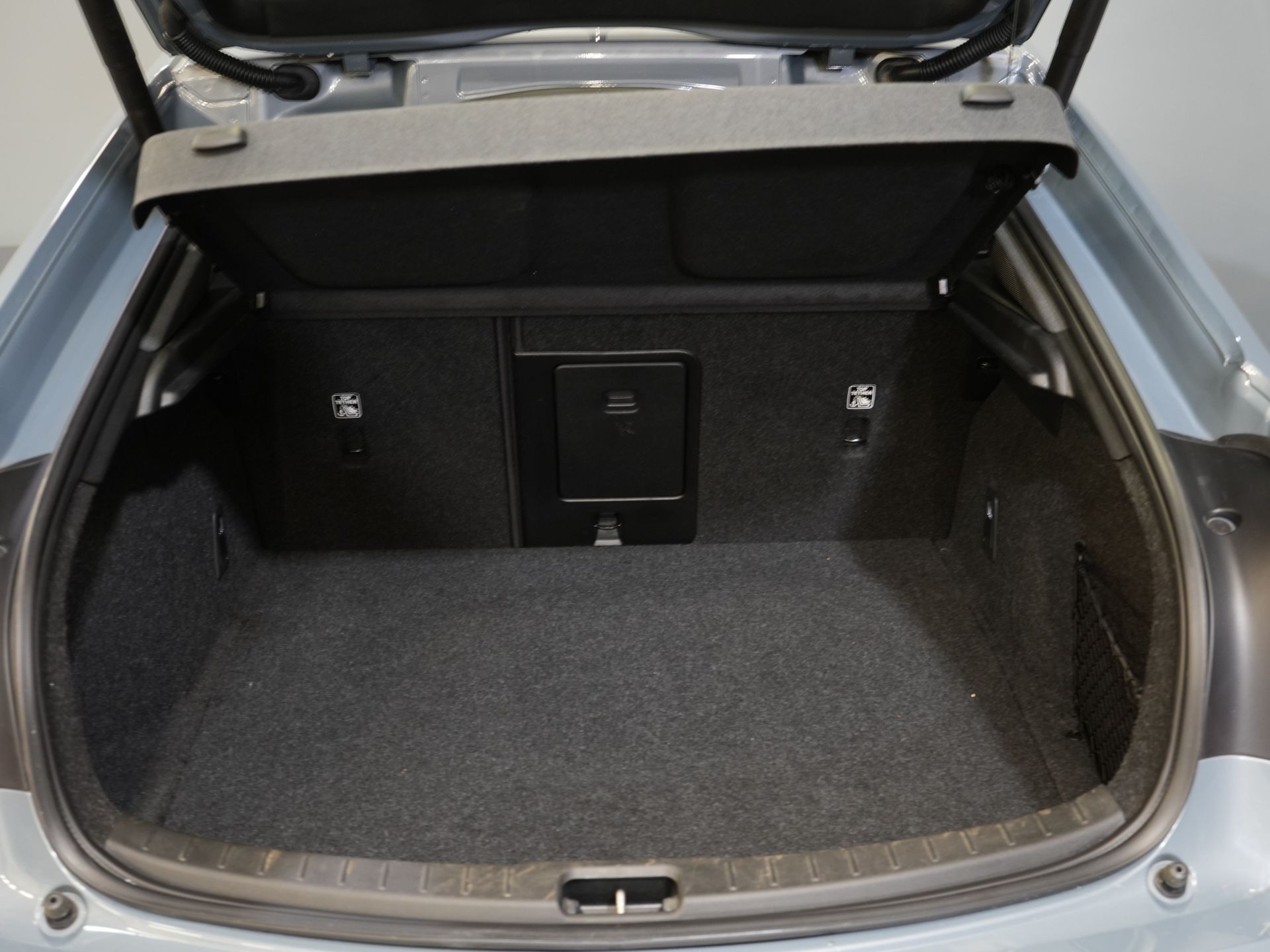 Polestar 2 Sedan Long Range 78 kWh 551 km WLTP 94% SOH LED/ Adapt.Cruise/ Memory/ Stoelverw./ Carplay/ Navi/ Climate 14