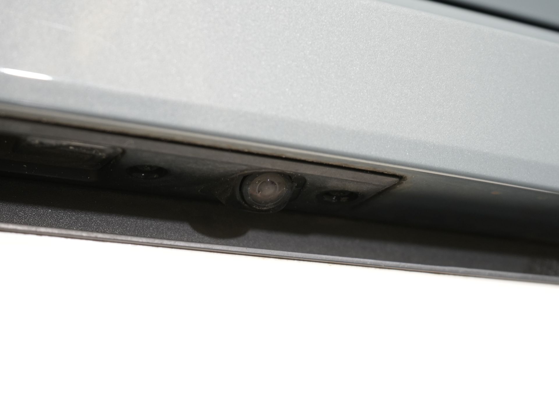 Polestar 2 Sedan Long Range 78 kWh 551 km WLTP 94% SOH LED/ Adapt.Cruise/ Memory/ Stoelverw./ Carplay/ Navi/ Climate 16