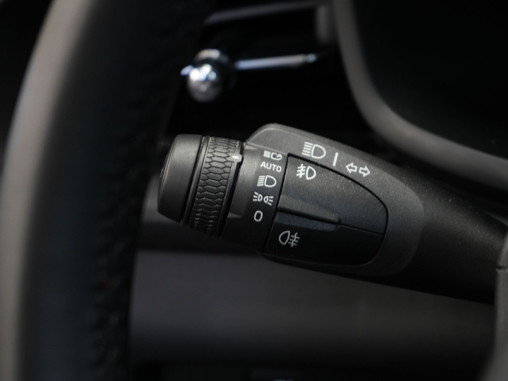 Polestar 2 Sedan Long Range 78 kWh 551 km WLTP 94% SOH LED/ Adapt.Cruise/ Memory/ Stoelverw./ Carplay/ Navi/ Climate 20