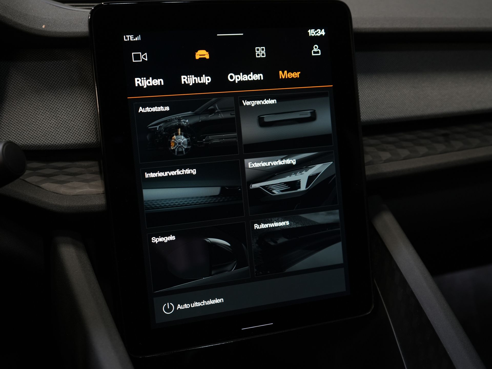 Polestar 2 Sedan Long Range 78 kWh 551 km WLTP 94% SOH LED/ Adapt.Cruise/ Memory/ Stoelverw./ Carplay/ Navi/ Climate 28