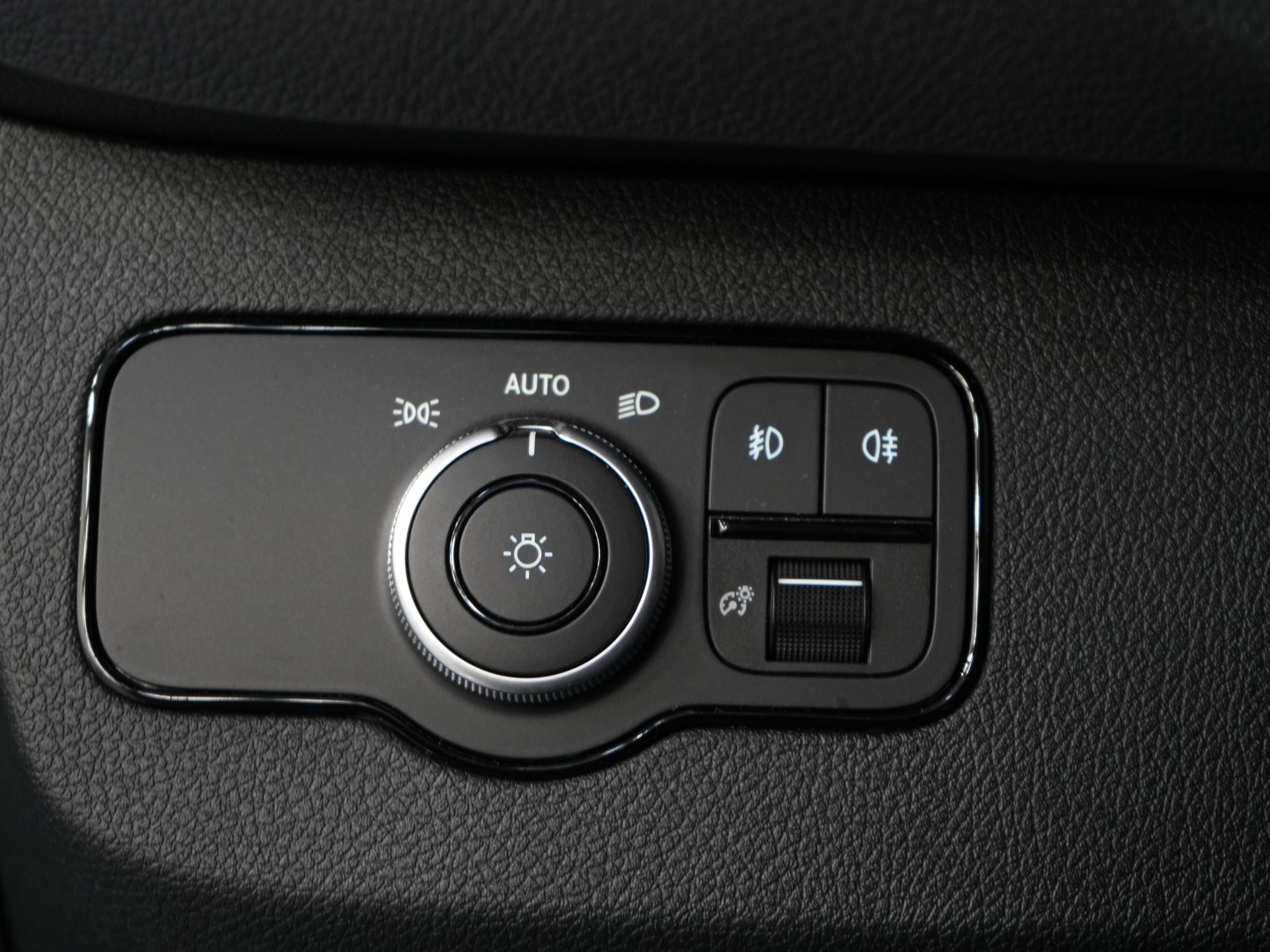 Mercedes-Benz Sprinter Bestelbus 317 CDI Aut. L2H2 BPM VRIJ! LED/ Gev.Stoel/ 270Gr.Deuren/ Stoelverw./ Navi/ Camera/ PDC/ Cruise 16