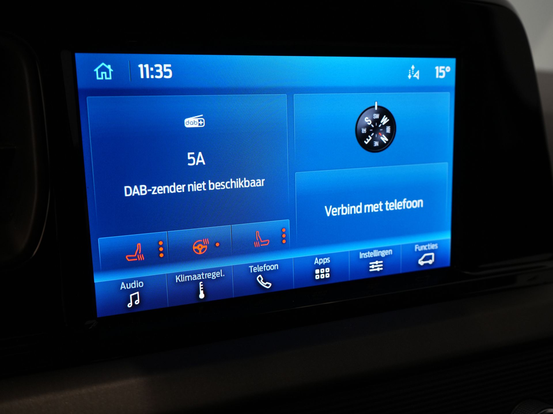 Ford Transit Courier Bestelbus 1.5 TDCi 100 pk Limited BPM VRIJ! Virtual Cockpit/ Stoelverw./ Stuurverw./ Carplay/ Camera/ PDC/ LMV/ Climate/ Cruise 20