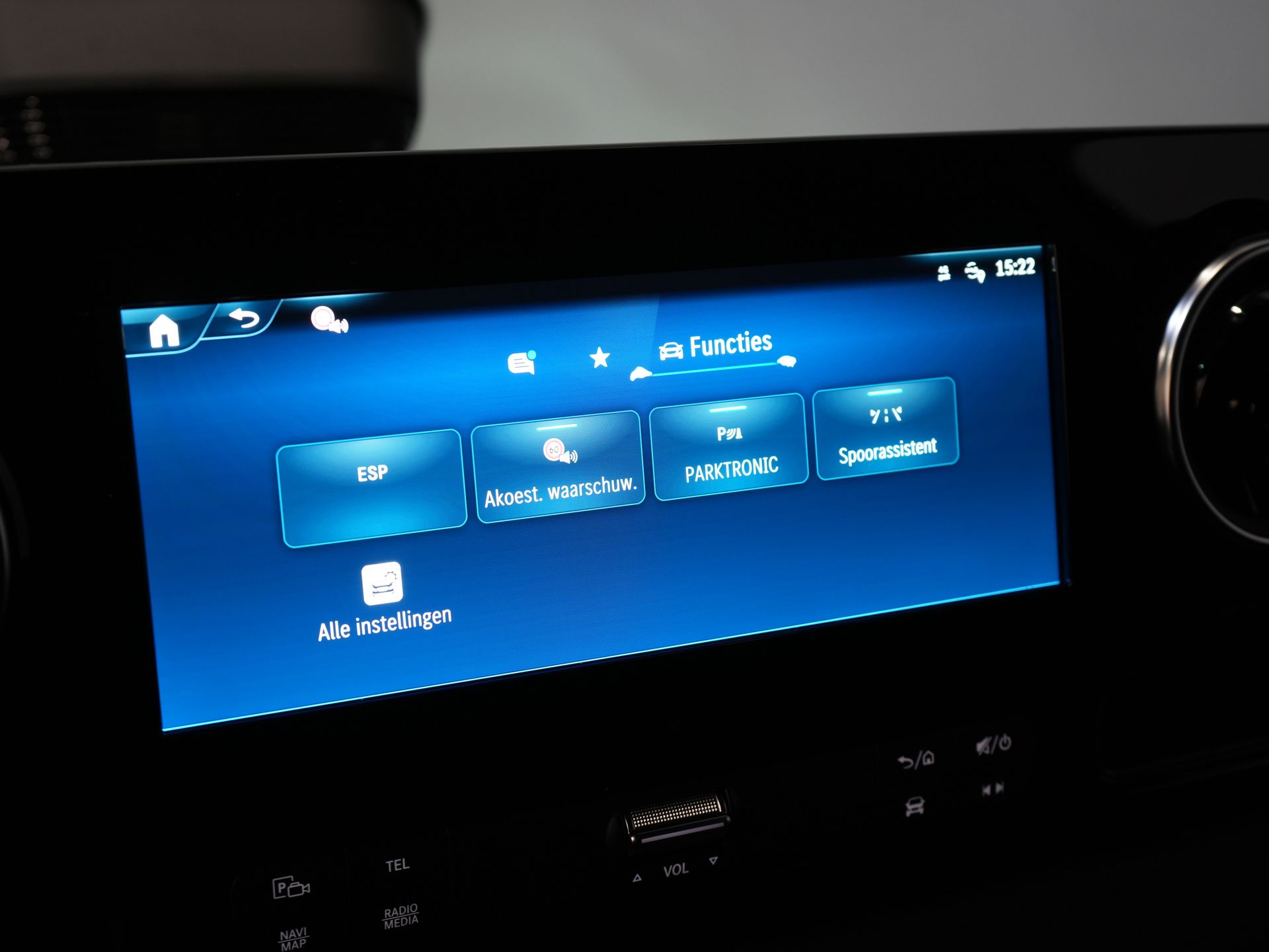 Mercedes-Benz Sprinter Bestelbus 317 CDI Aut. L2H2 LED/ Gev.Stoel/ 270 Gr.Deuren/ Stoelverw./ Navi/ Camera/ PDC/ Cruise/ Airco 24