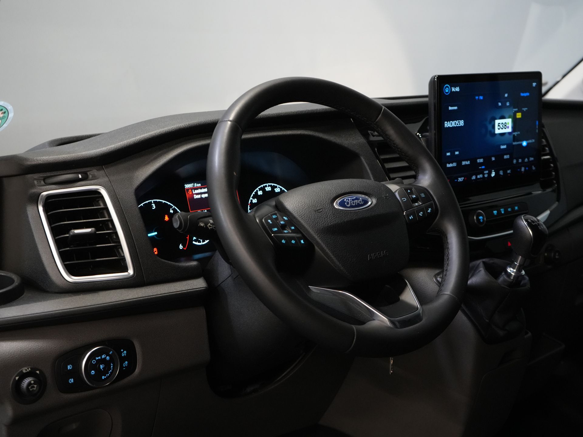 Ford Transit Bestelbus 350 2.0 TDCI 130 pk L3H3 Adapt.Cruise/ 360 Camera/ 270Gr.Deuren/ Stoelverw./ Navi/ Carplay/ PDC/ Climate 13