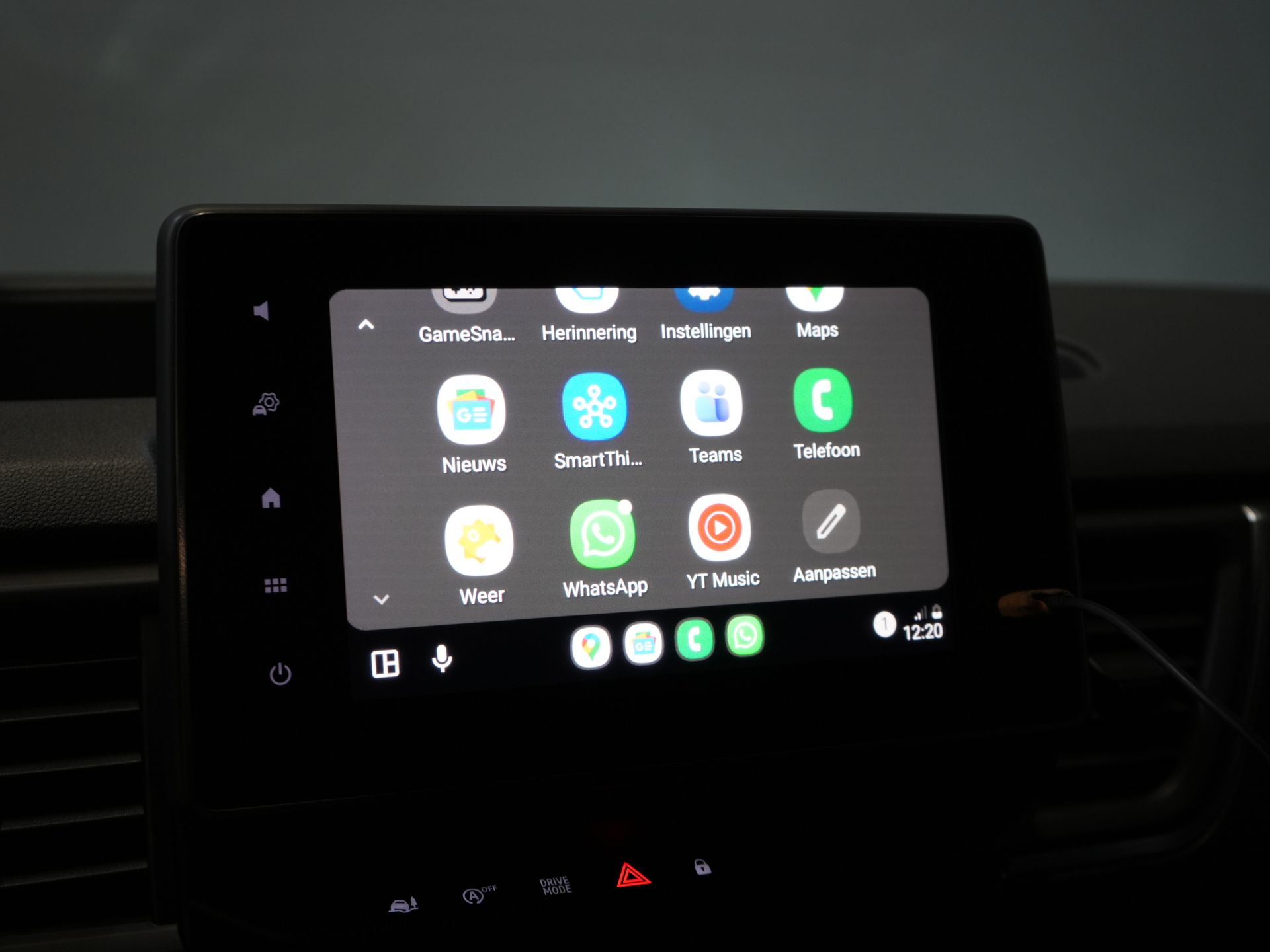 Renault Trafic Bestelbus 2.0 dCi 150 pk Aut. L2 DC Dubbel Cabine NL Auto/ 2xSchuifdeur/ LED/ Carplay/ Climate/ Camera/ PDC/ LMV 26