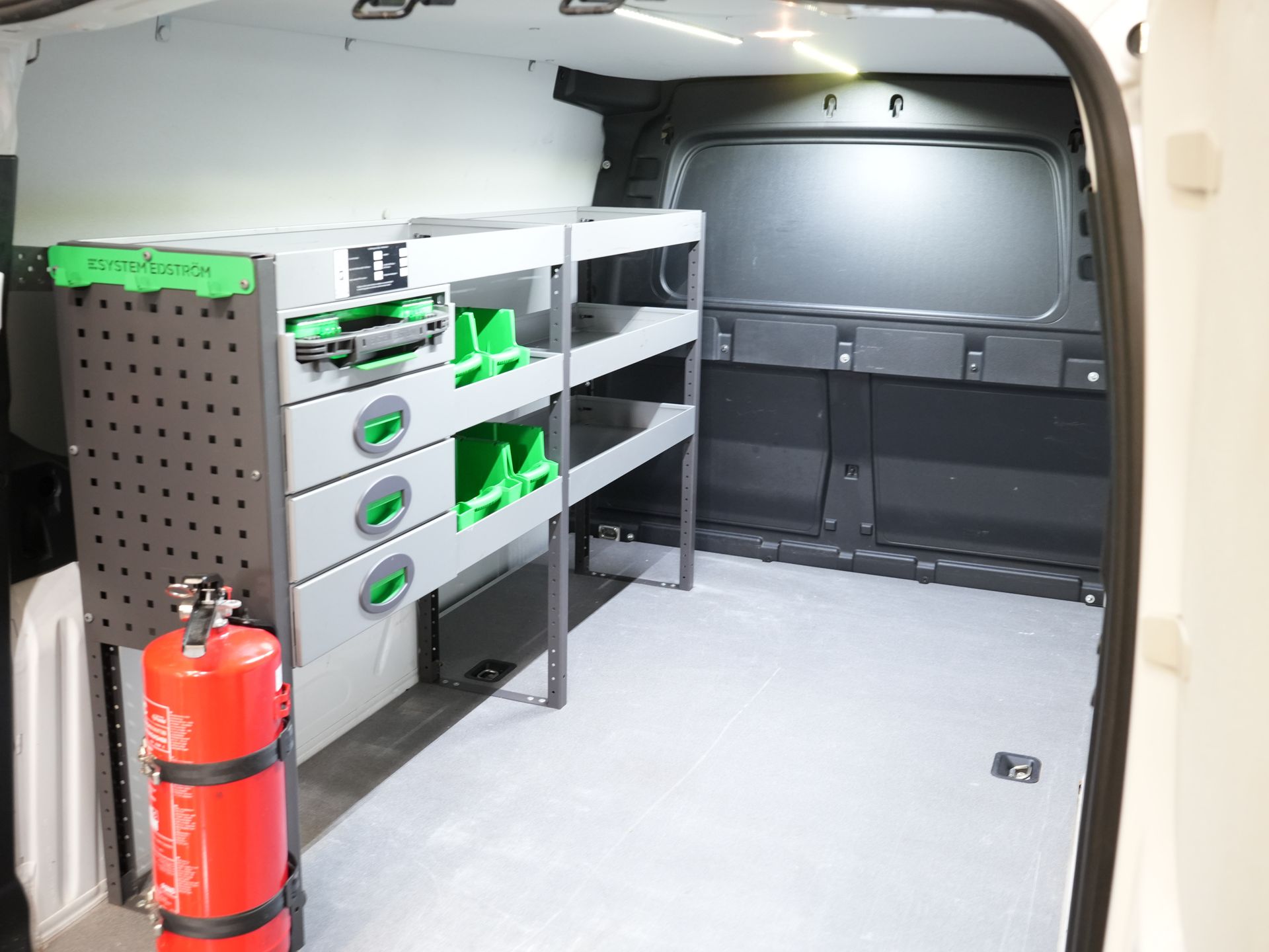 Volkswagen Caddy Cargo Maxi Bestelbus 2.0 TDI 125 pk DSG Aut. Adapt.Cruise/ LED/ Carplay/ Standkachel/ Stoelverw./ PDC 24