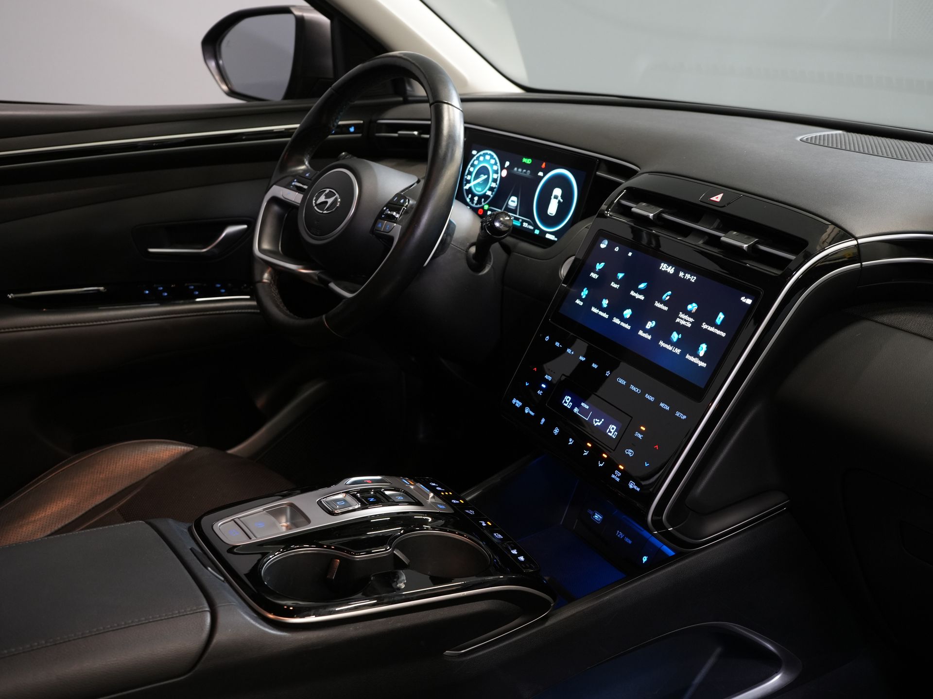 Hyundai Tucson SUV 1.6 T-GDI PHEV Premium 4WD/ Krell/ Leder/ Adapt.Cruise/ Elek.Klep/ Memory/ Stoelverw./ Stoelverk./ Stuurverw. 2