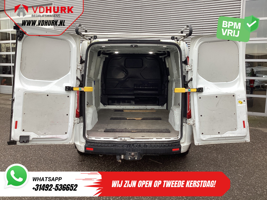 Ford Transit Custom Bestelbus 2.0 TDCI 130 pk L2 Trend EXPORT Carplay/ 2.8t trekverm./ Stoelverw./ Imperiaal/ Navi/ Cruise/ Airco/ Camera/ PDC 4