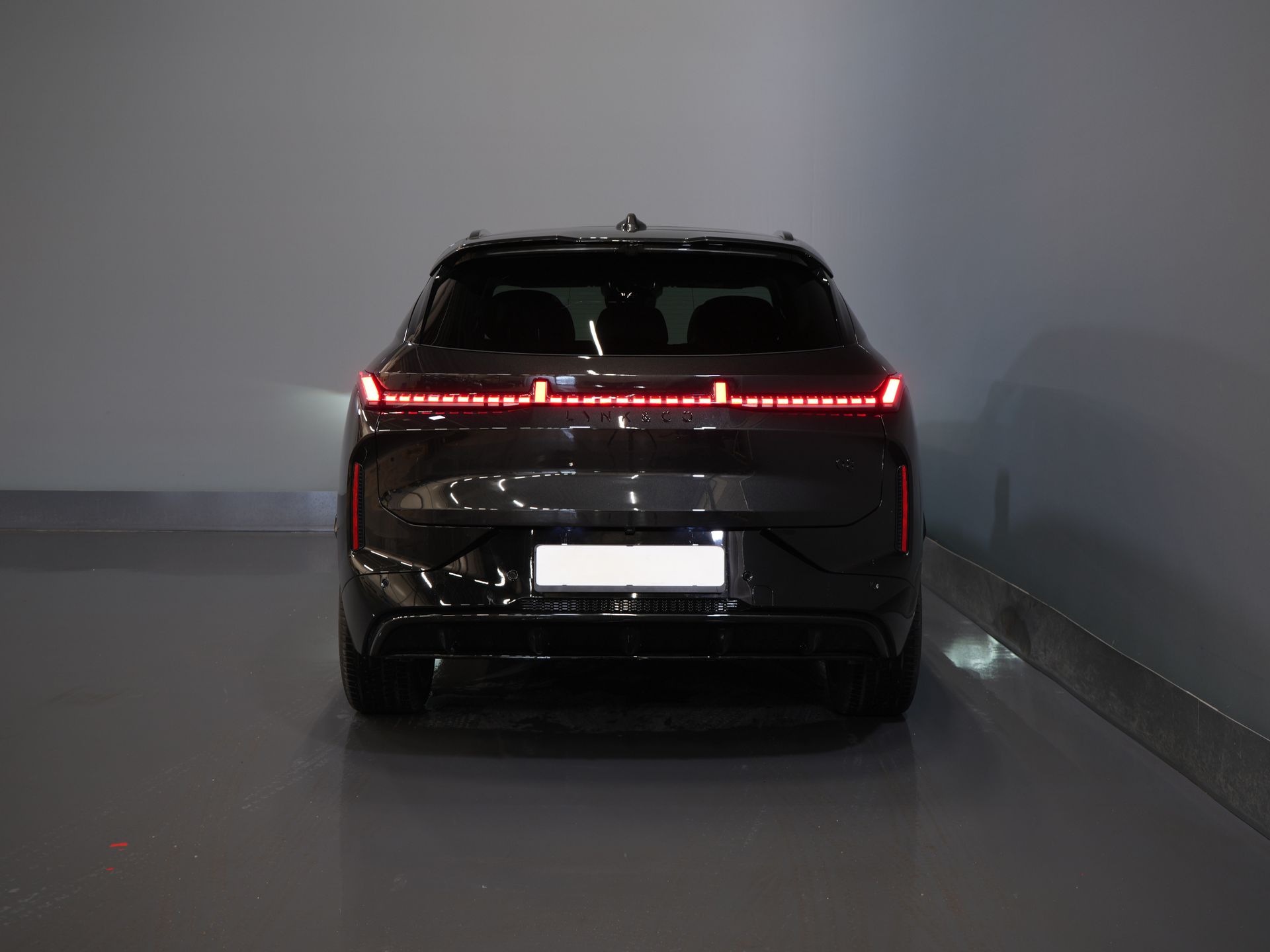 Lynk & Co 08 SUV 1.5 More *Nieuw* Direct Leverbaar! PHEV 200km Elek./ Harman&Kardon/ Pano/ Stoelmassage & koeling/ Elek.Klep/ Adapt.Cruise 5